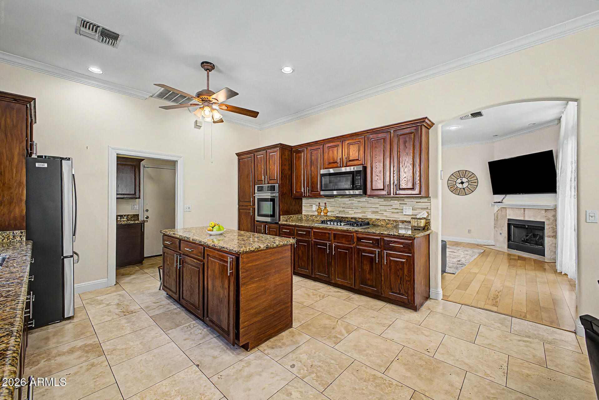 TRADITIONS - Residential