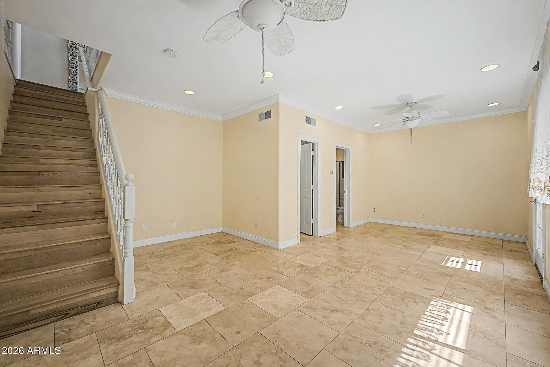 TRADITIONS - Residential