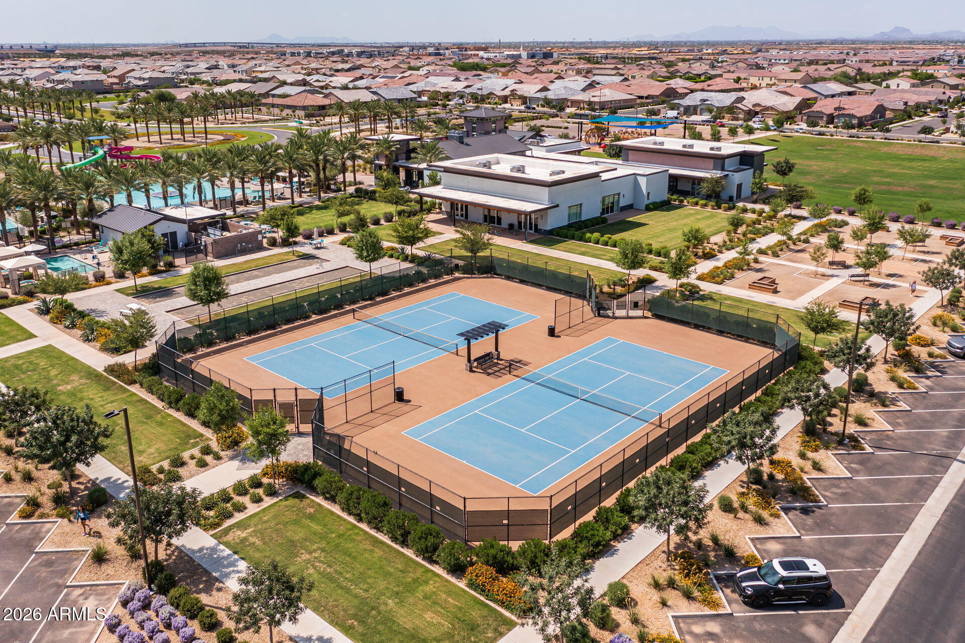 CADENCE AT GATEWAY PHASE 3 PARCEL U - Residential