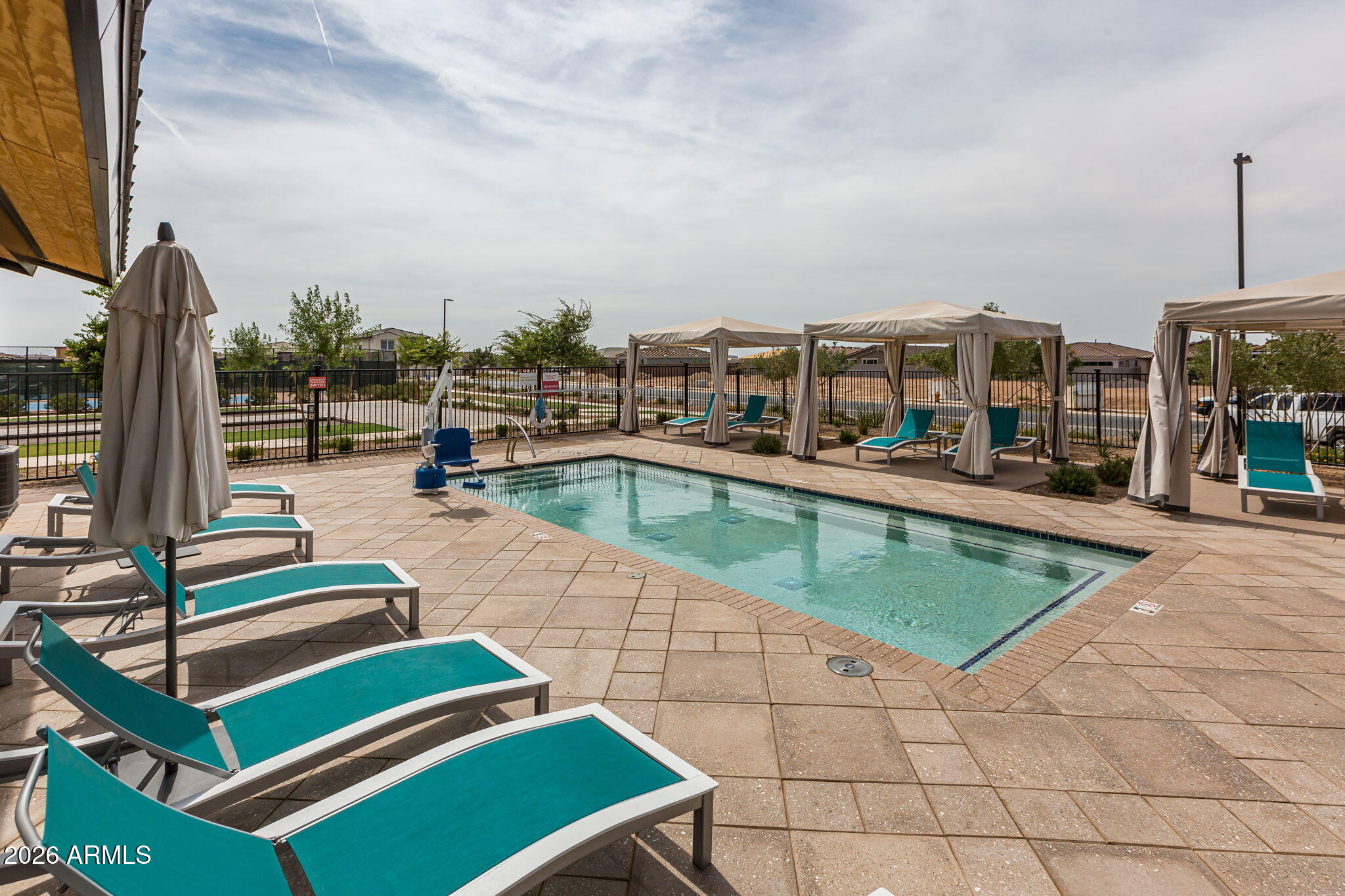 CADENCE AT GATEWAY PHASE 3 PARCEL U - Residential