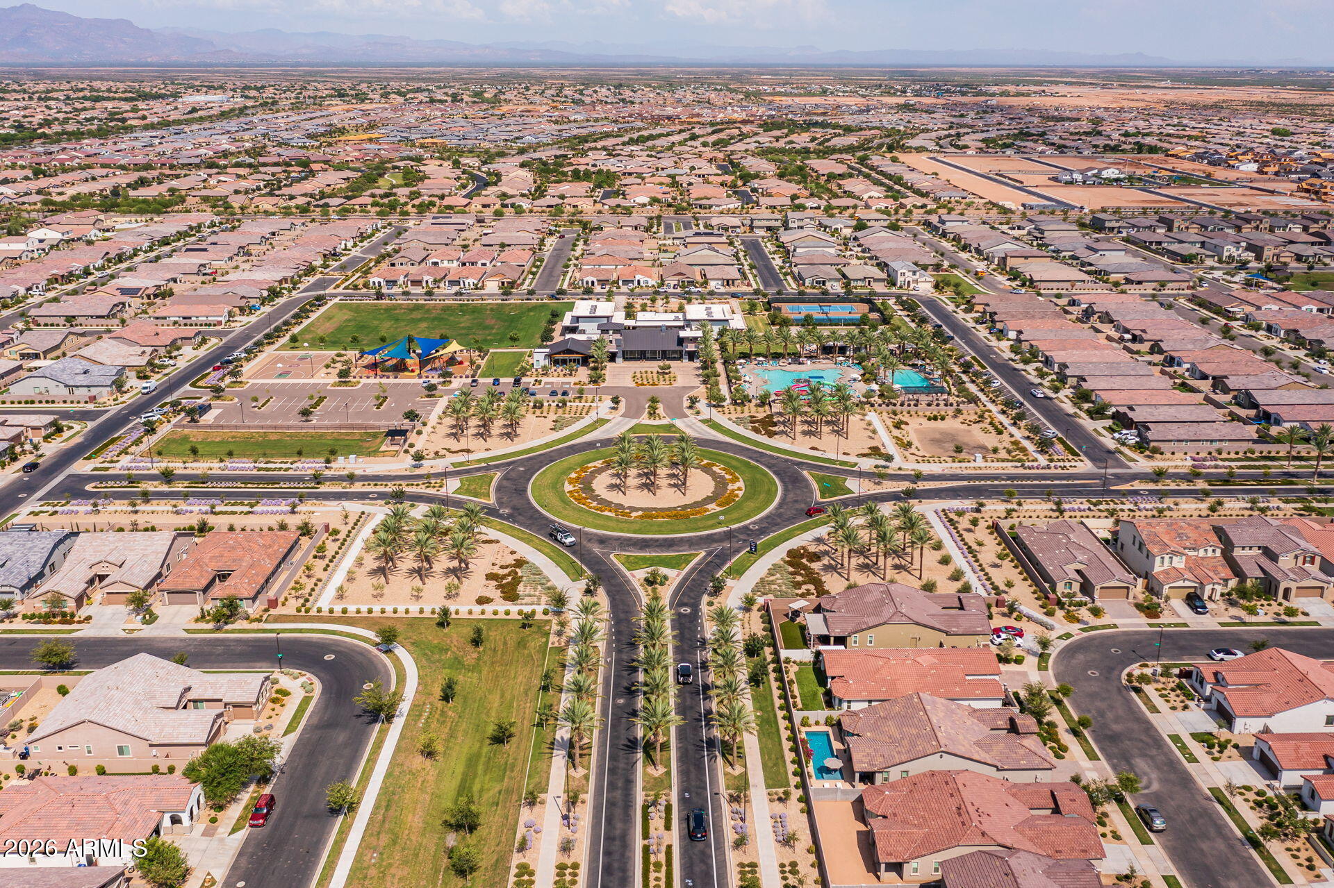 CADENCE AT GATEWAY PHASE 3 PARCEL U - Residential