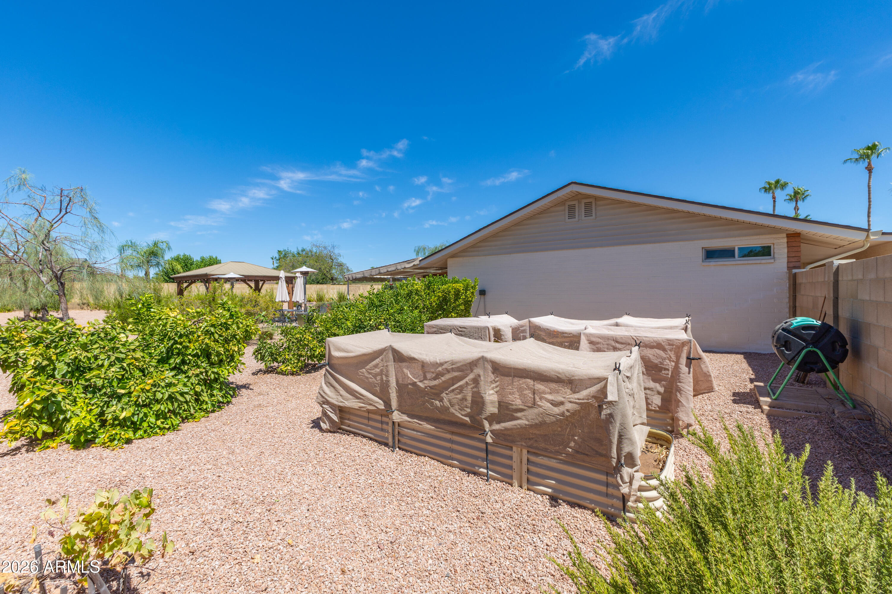PARADISE VALLEY PALMS UNIT 5 AMD - Residential