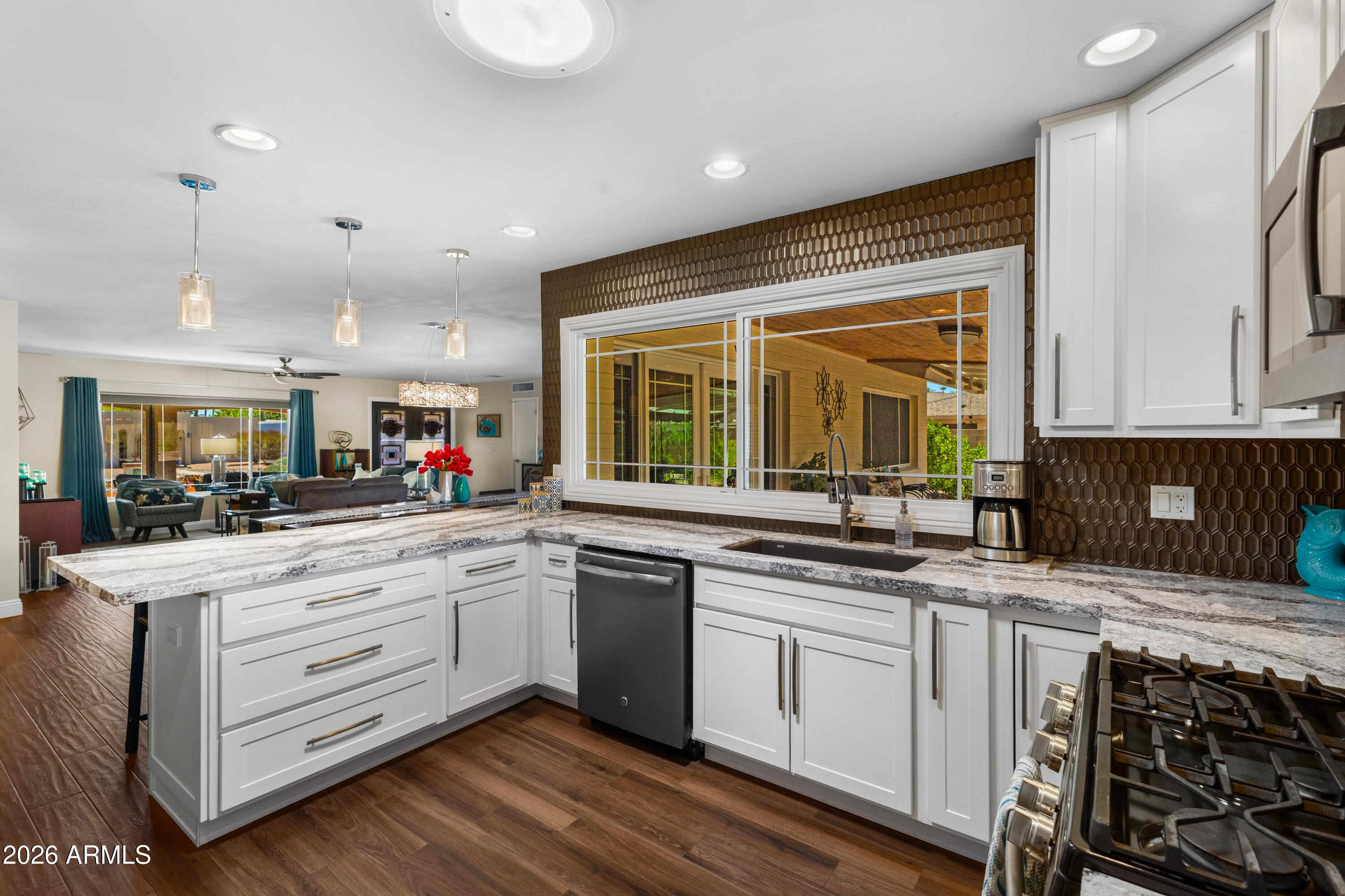PARADISE VALLEY PALMS UNIT 5 AMD - Residential