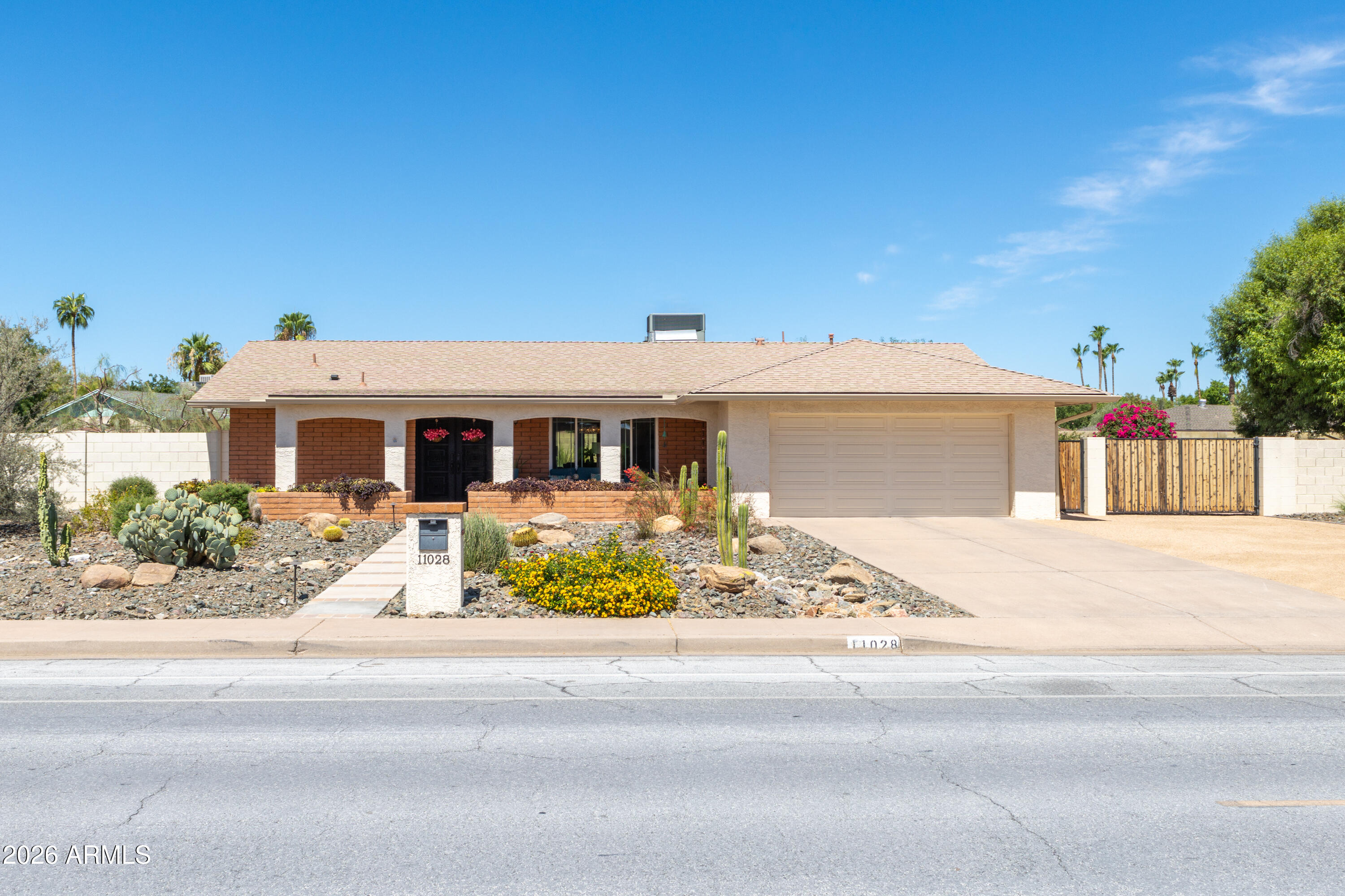 PARADISE VALLEY PALMS UNIT 5 AMD - Residential