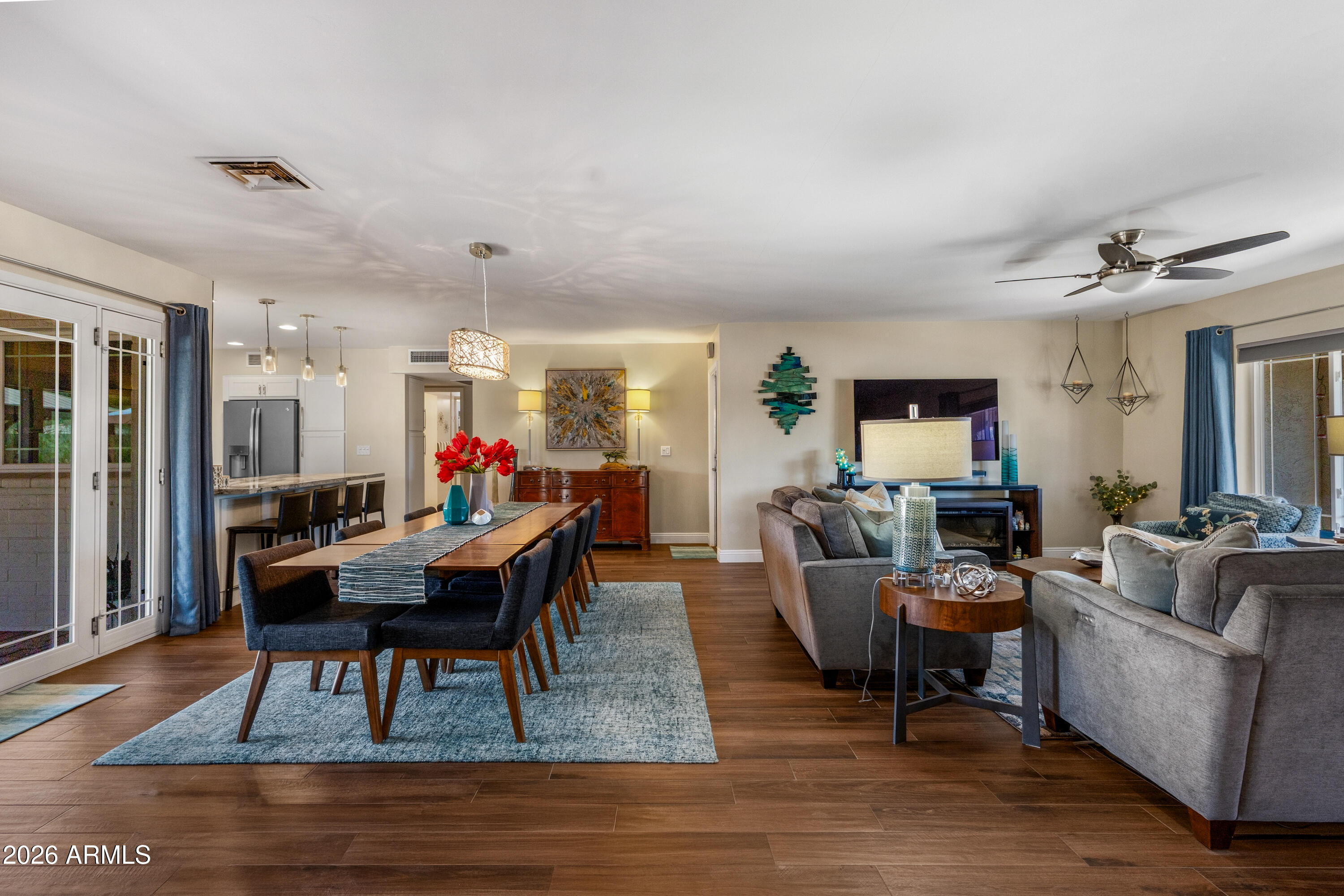 PARADISE VALLEY PALMS UNIT 5 AMD - Residential