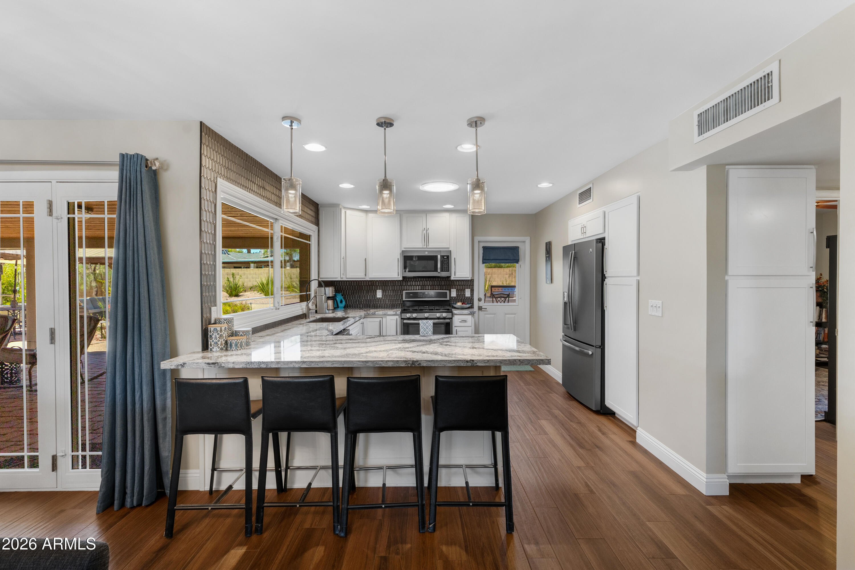 PARADISE VALLEY PALMS UNIT 5 AMD - Residential