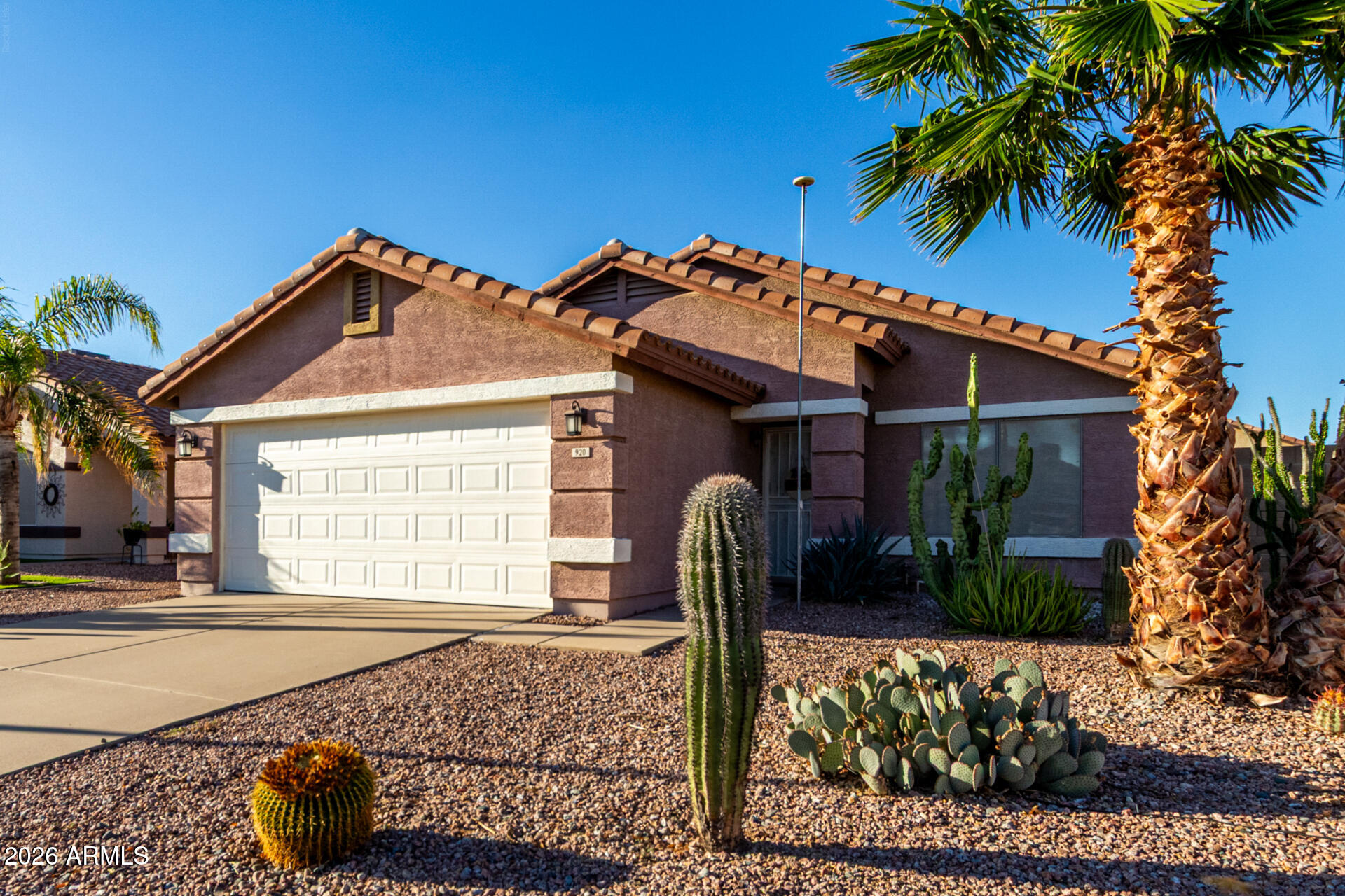 The perfect seasonal or full time Arizona home.  This model offers 3 bedrooms, 2 bathrooms, great room, dining room and large kitchen.  Step out the back door to your private covered patio and sparkling pool!  This home offers beautifully maintained living space with several updates including fresh exterior paint, 2024 AC, New fridge and dishwasher, updated bathroom vanities/toilets, new tile wood finish flooring, new ceiling fans and light fixtures.  Primary bedroom includes a nice walk-in closet and ensuite bath.  Garage storage and tankless water heater.  Close to the Superstition Mountains for fabulous hiking and lake adventures.  Close to US 60 and minutes from shopping essentials and fun restaurants.  This charming home has it all.