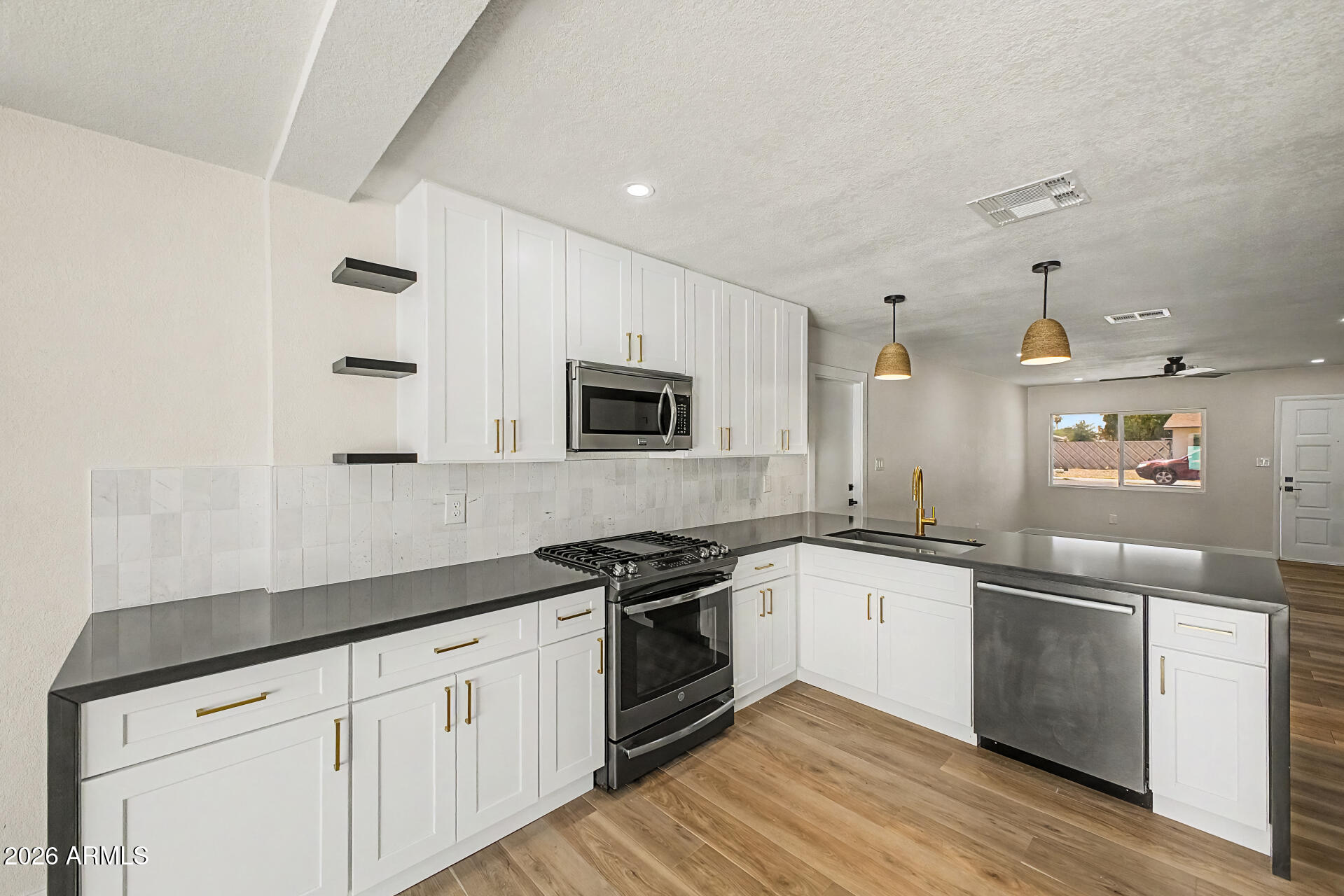 PARADISE VALLEY WEST NO 2 AMD - Residential