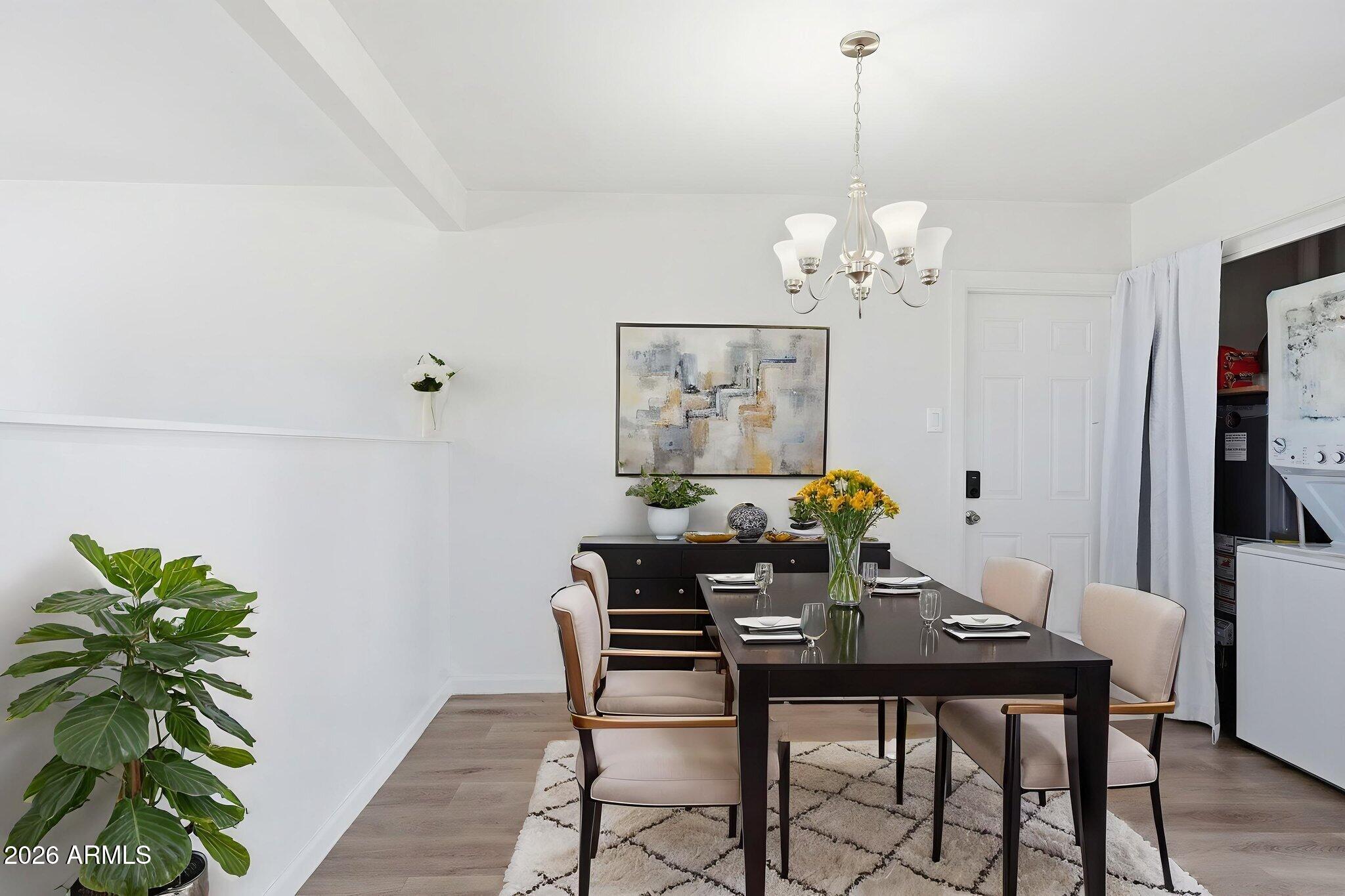 BERKLEY SQUARE - Residential
