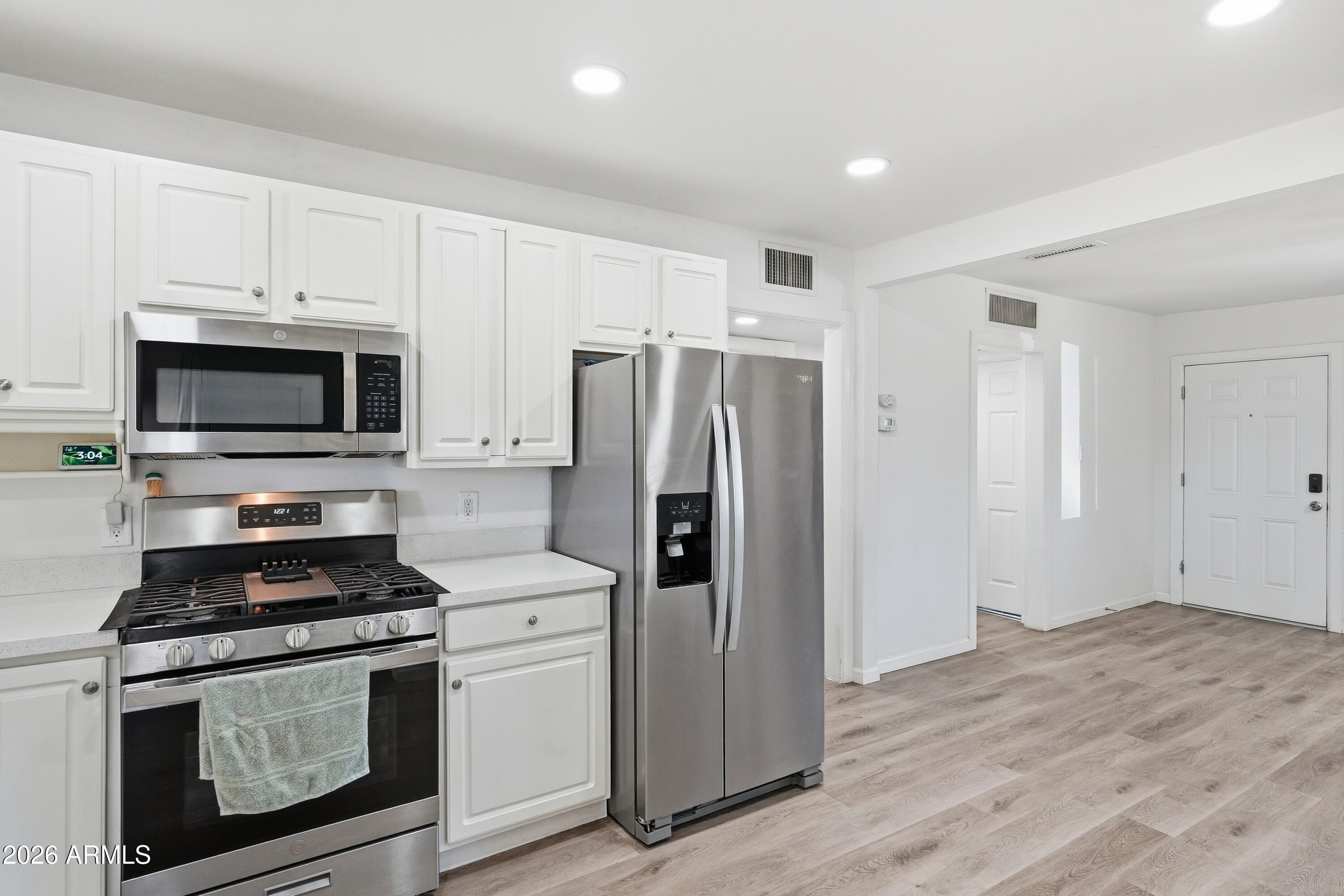 BERKLEY SQUARE - Residential