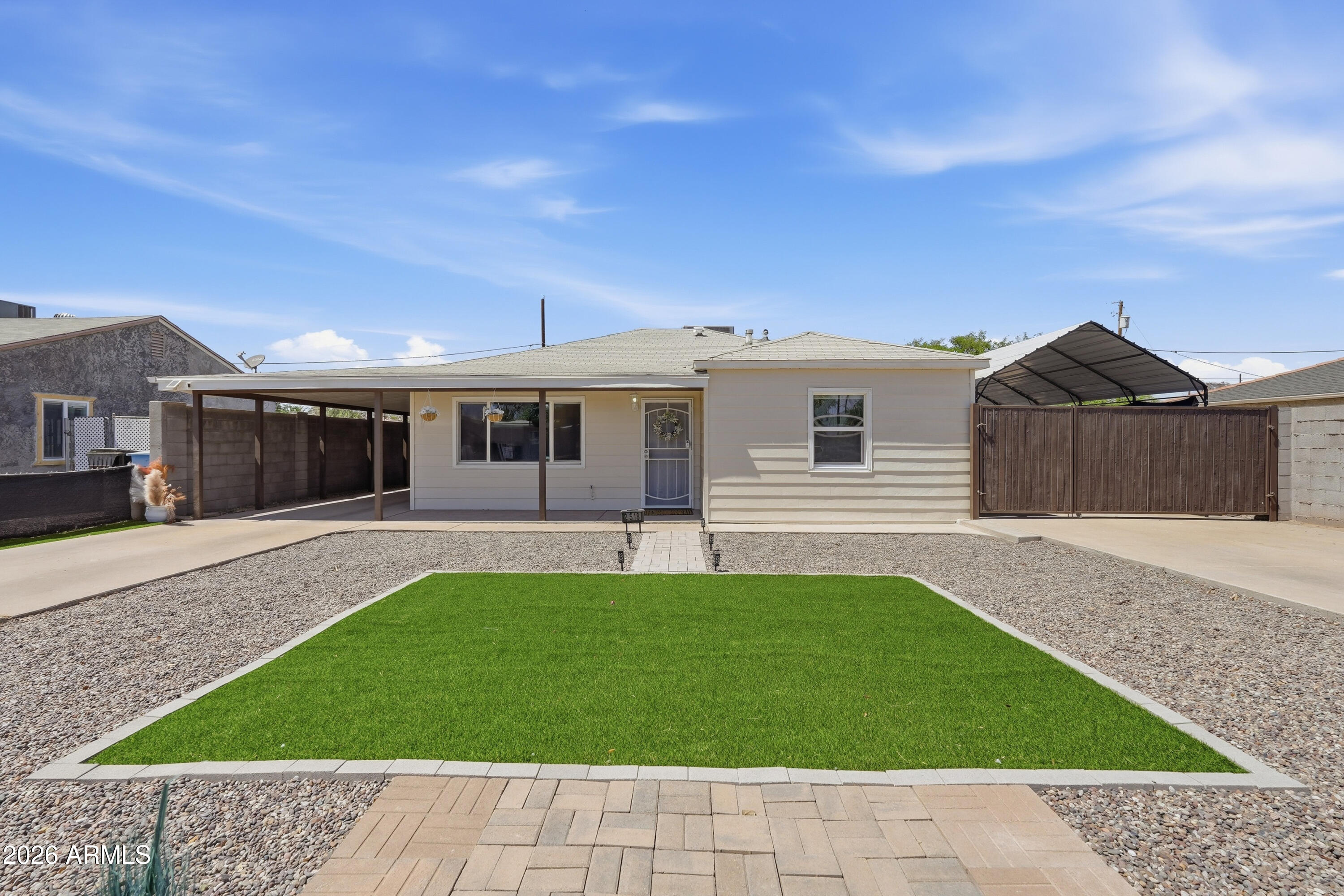 BERKLEY SQUARE - Residential