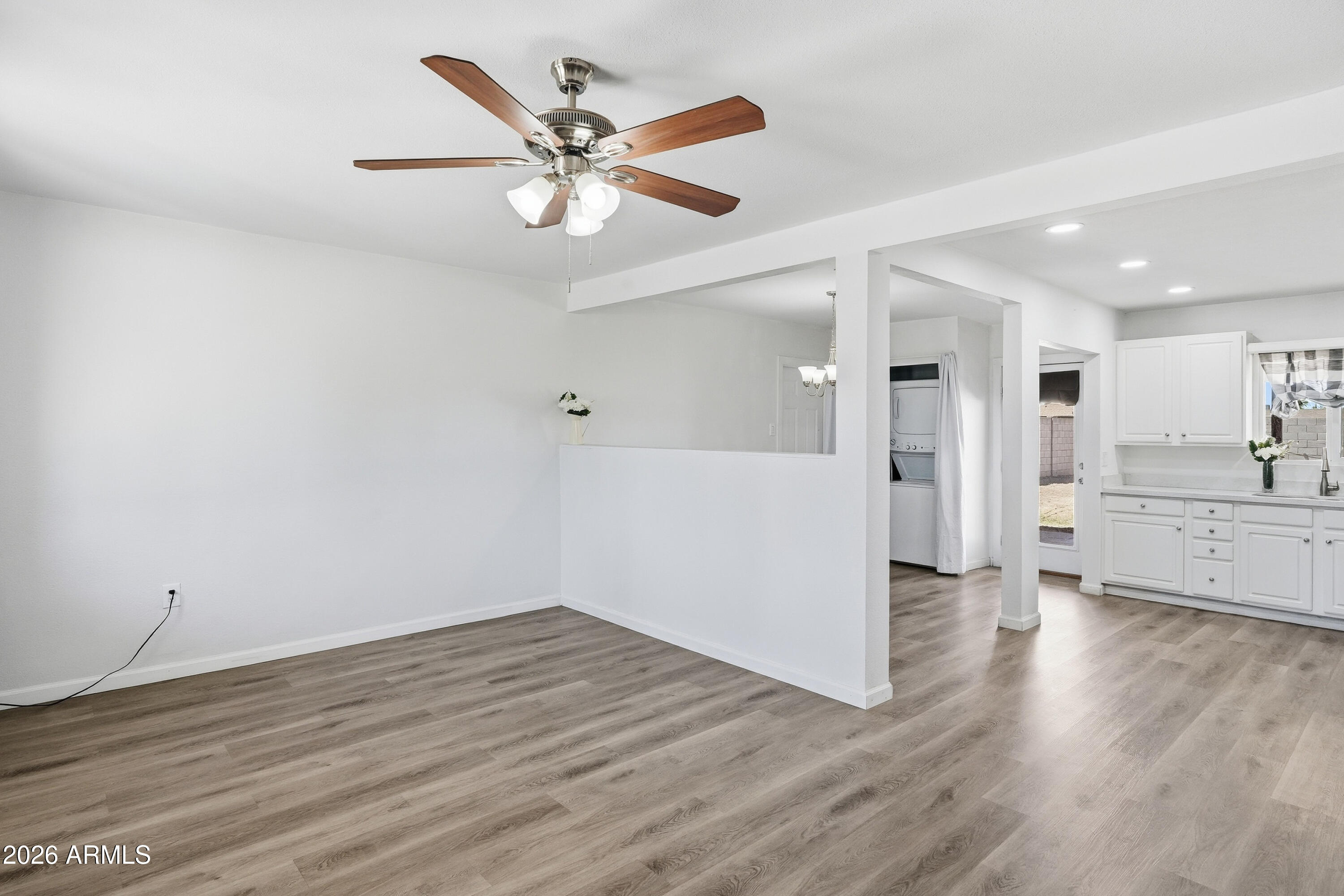 BERKLEY SQUARE - Residential