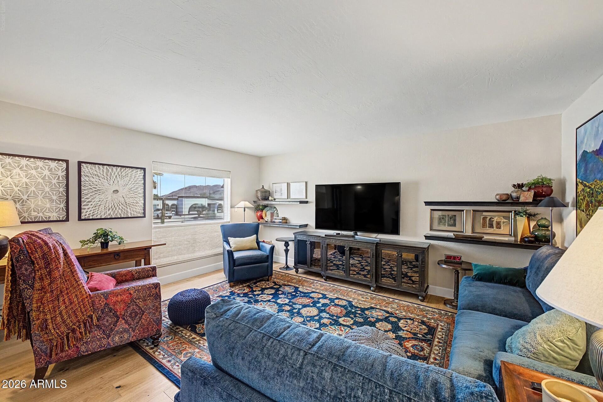 MOUNTAIN SIDE ESTATES - Residential