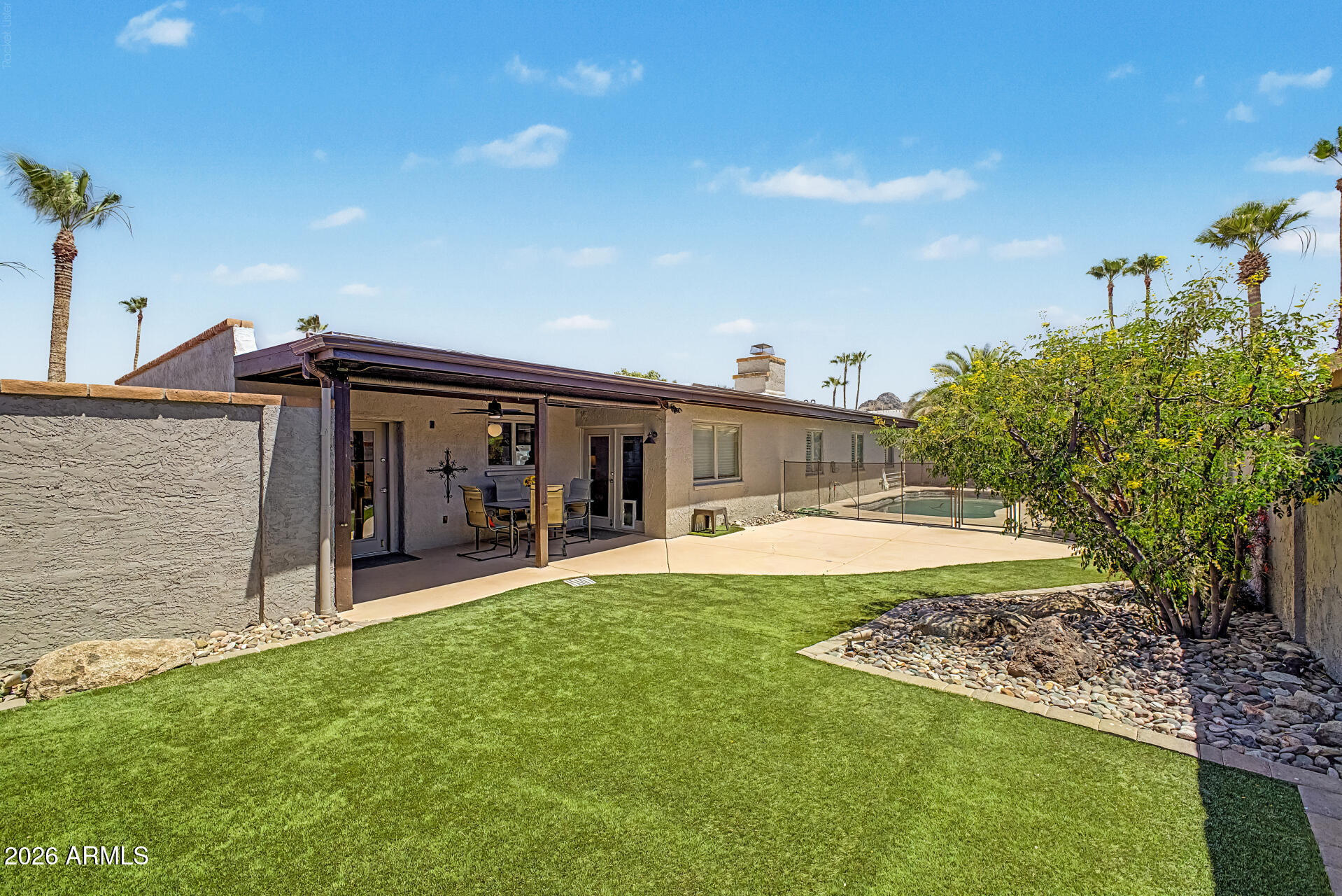 MOUNTAIN SIDE ESTATES - Residential