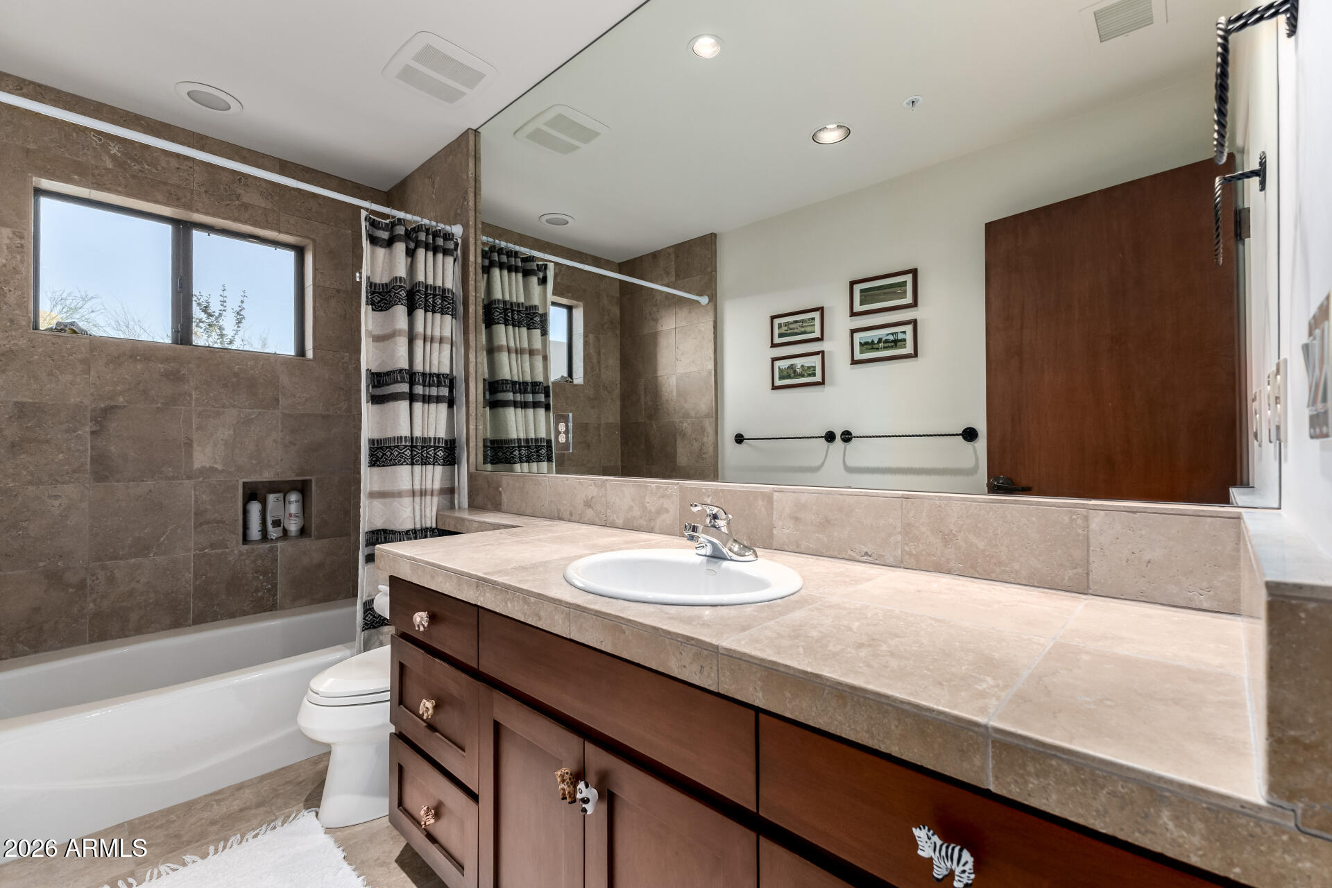 DESERT MOUNTAIN PHASE 2 UNIT 10 LT 1-112 TR A-H - Residential