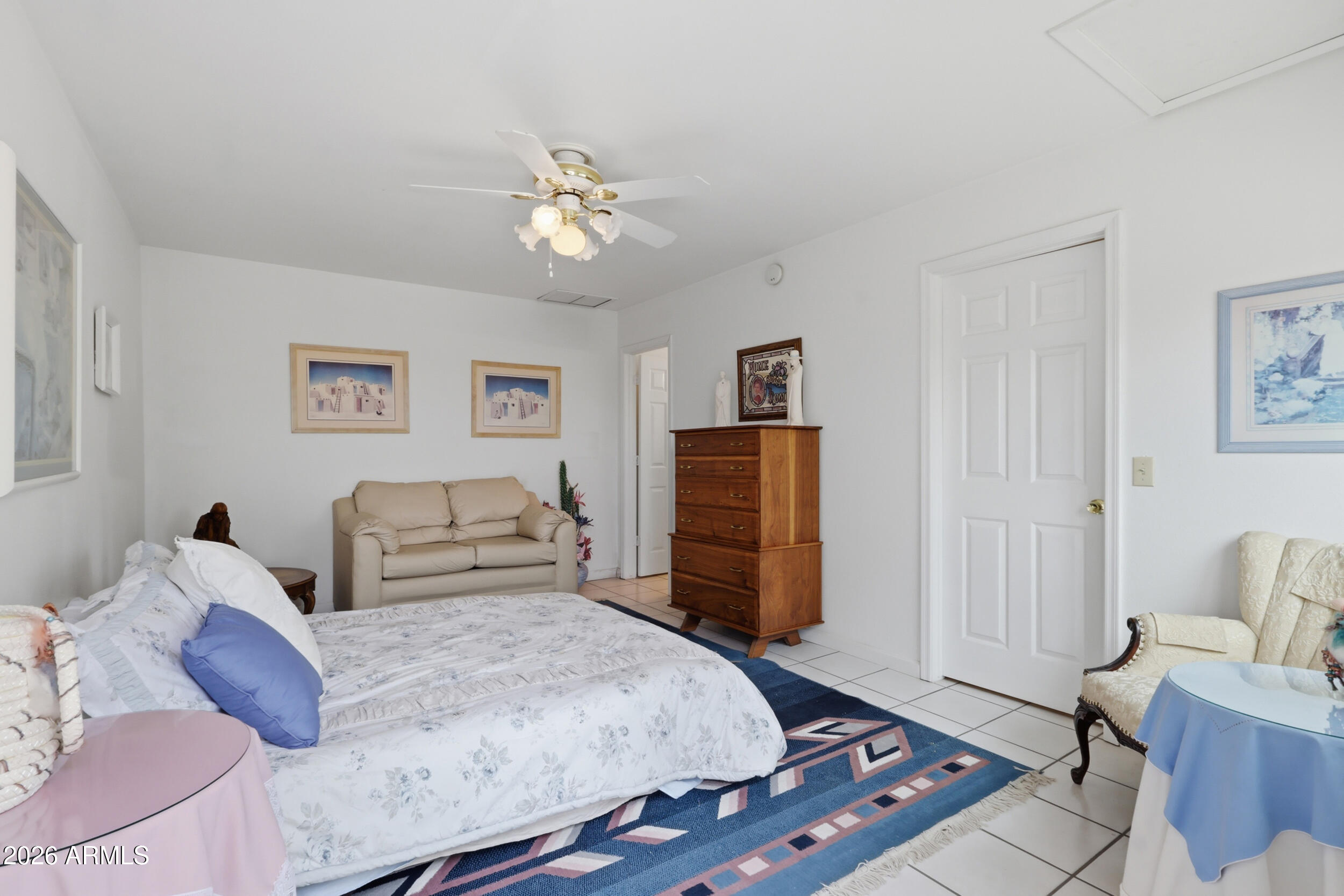 APACHE VILLA FOUR - Residential