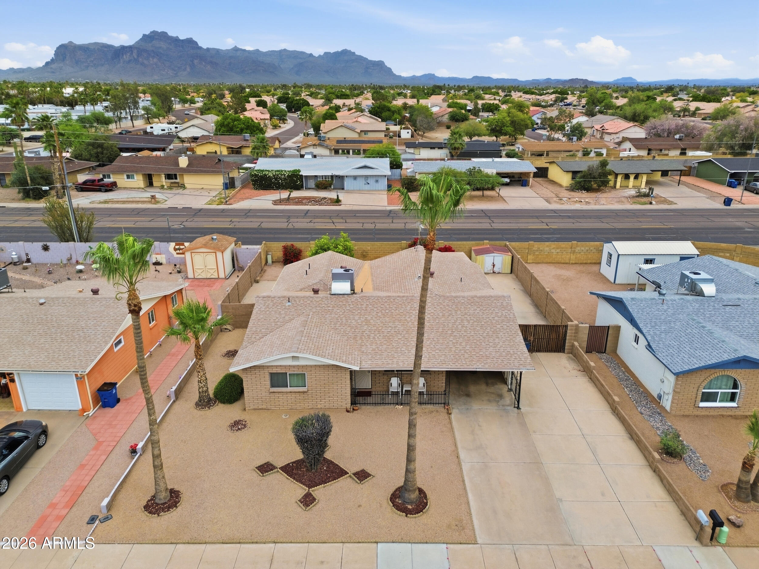 APACHE VILLA FOUR - Residential