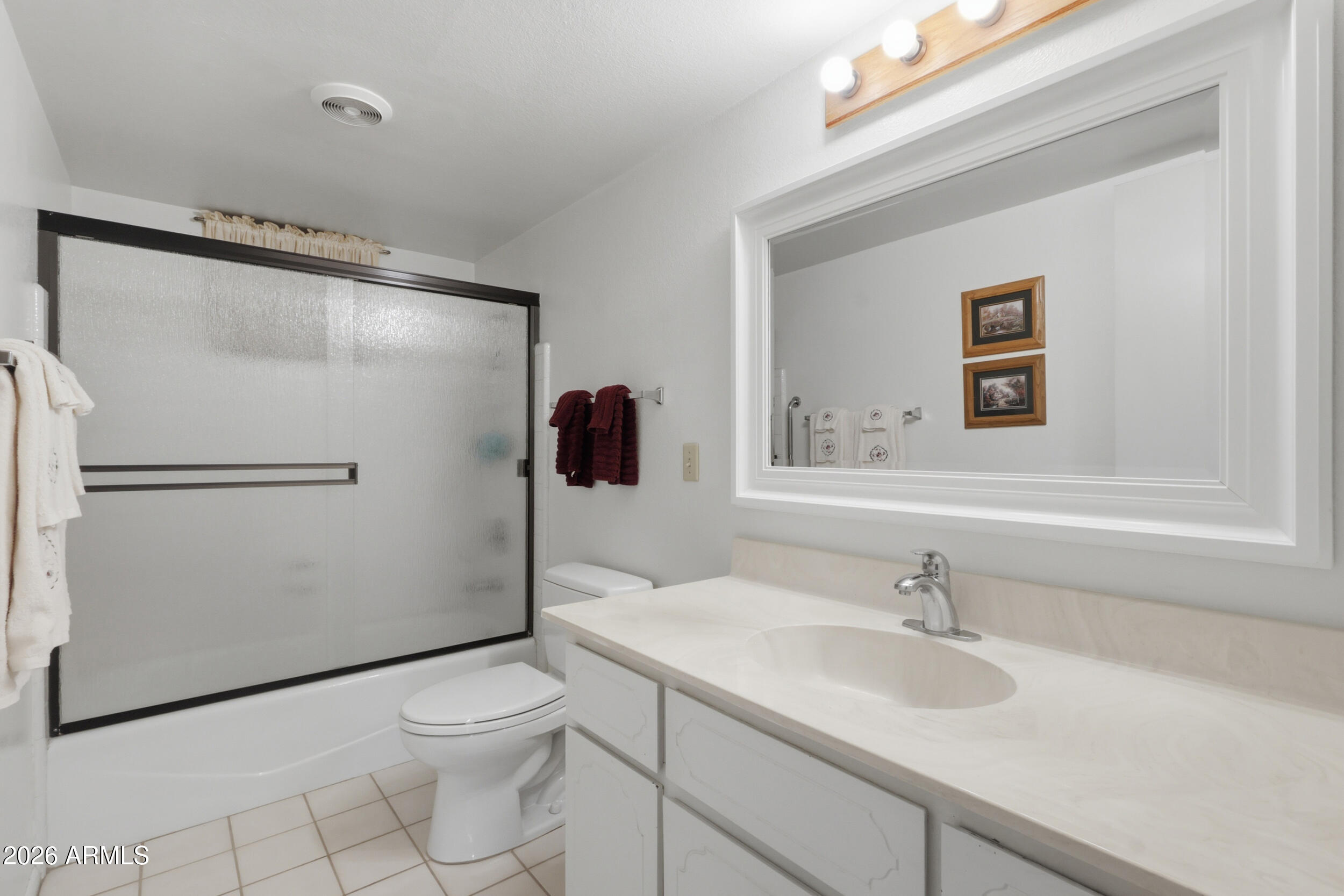 APACHE VILLA FOUR - Residential