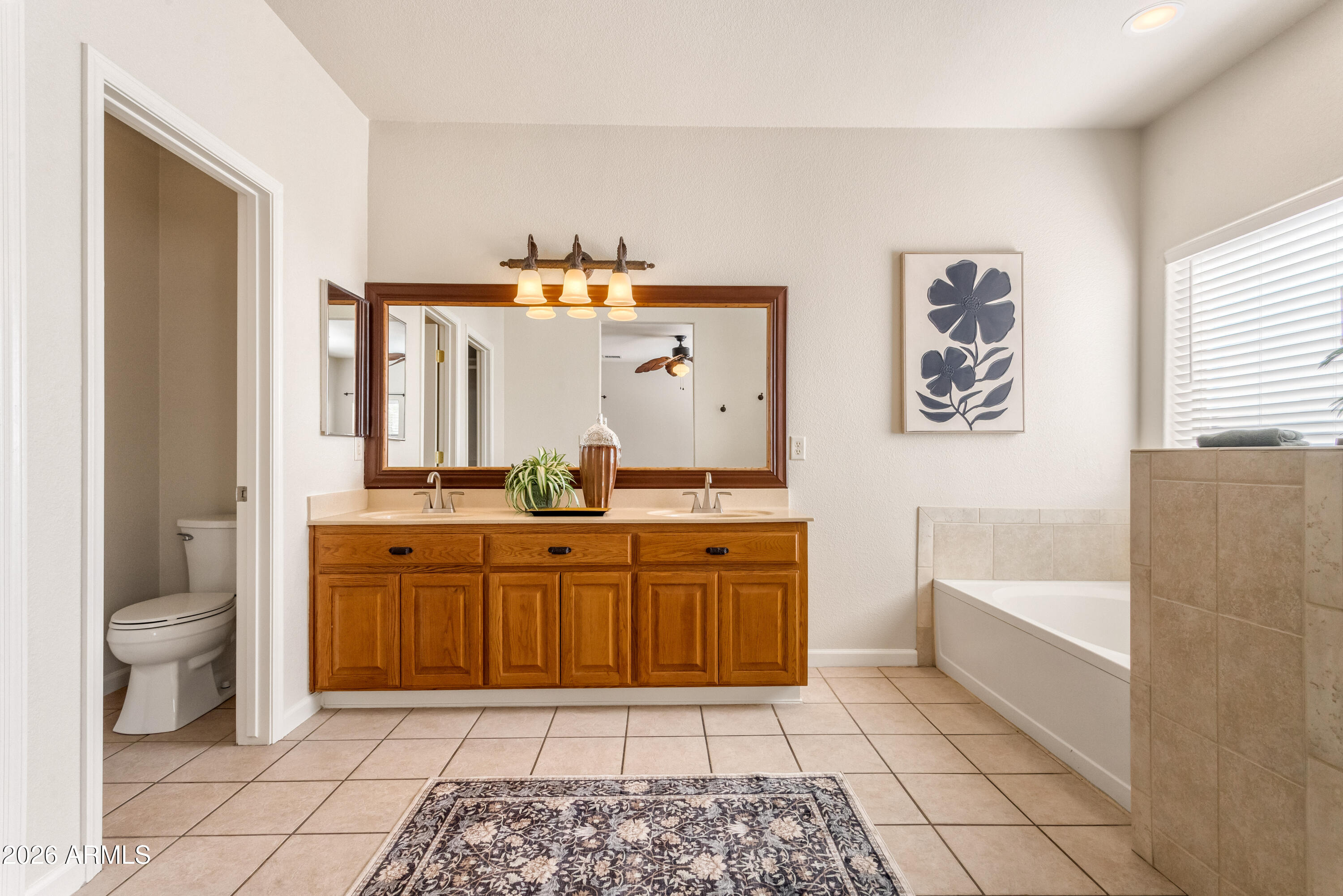 MESA VERDE ESTATES - Residential