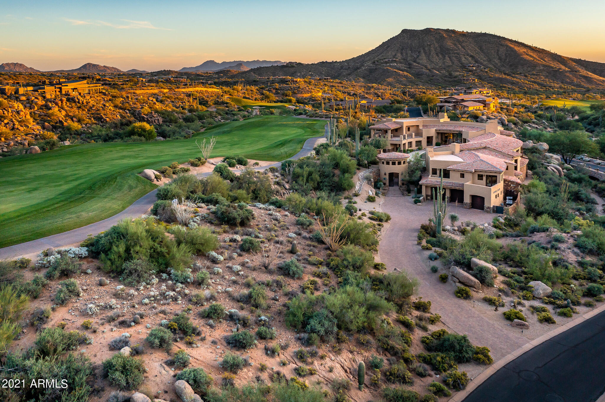 DESERT MOUNTAIN PHASE 3 UNIT 40 - Residential