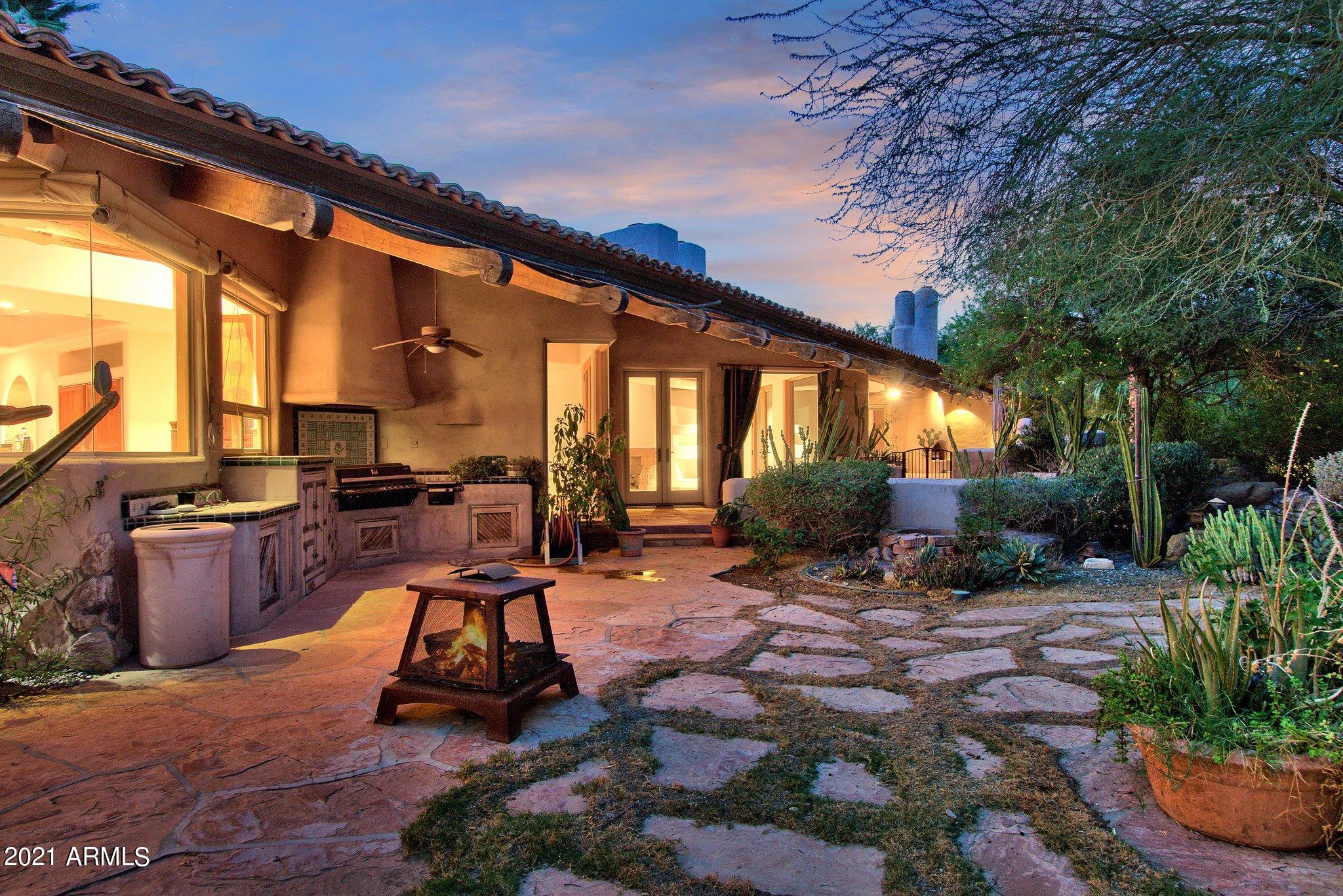Paradise Valley - Residential