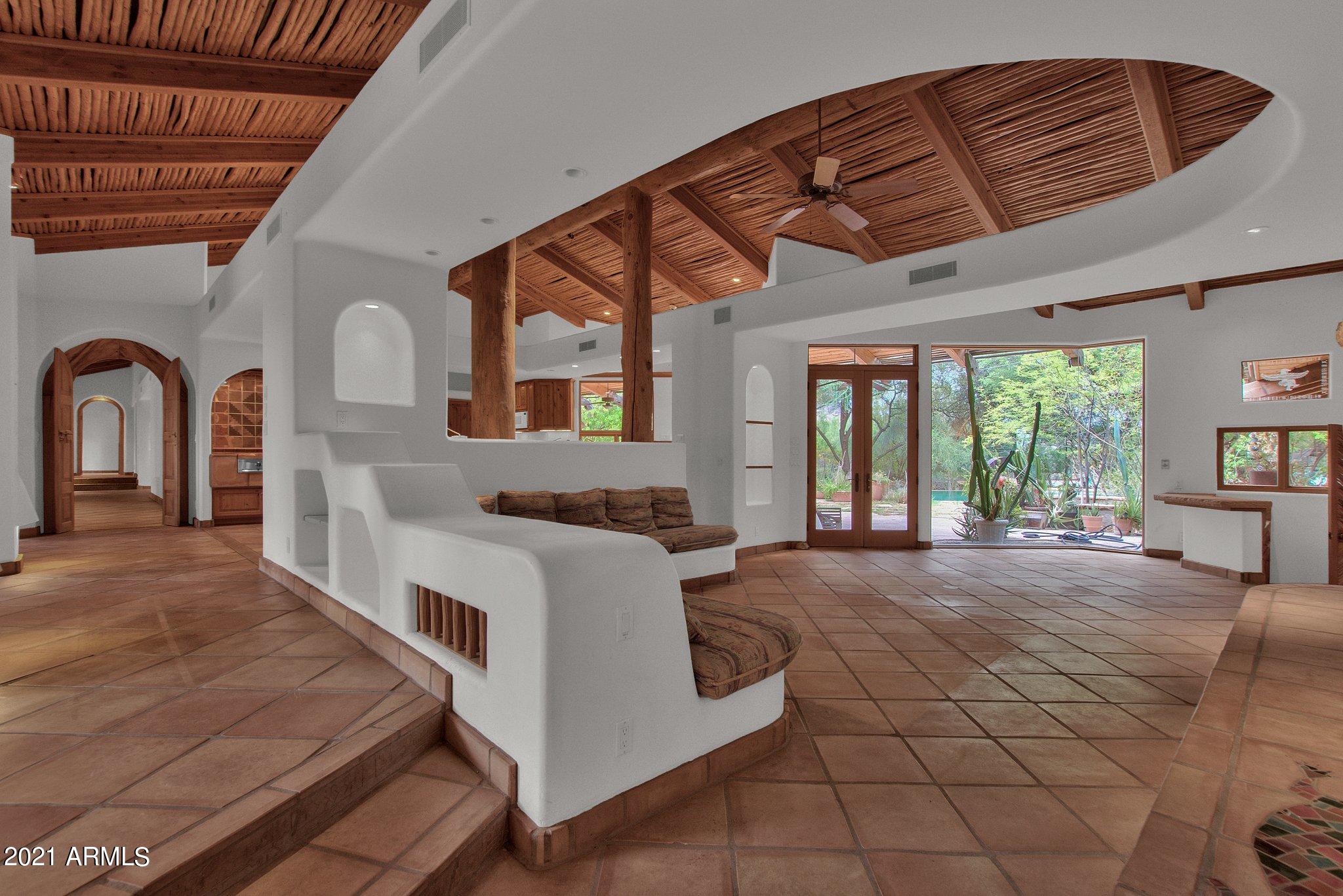 Paradise Valley - Residential