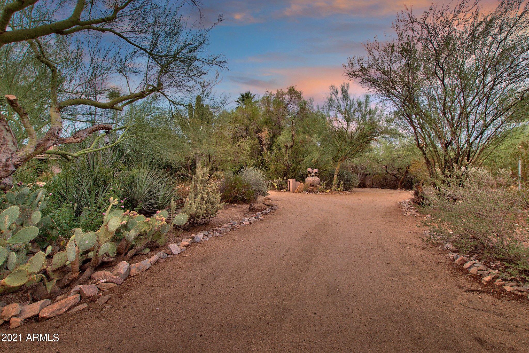 Paradise Valley - Residential