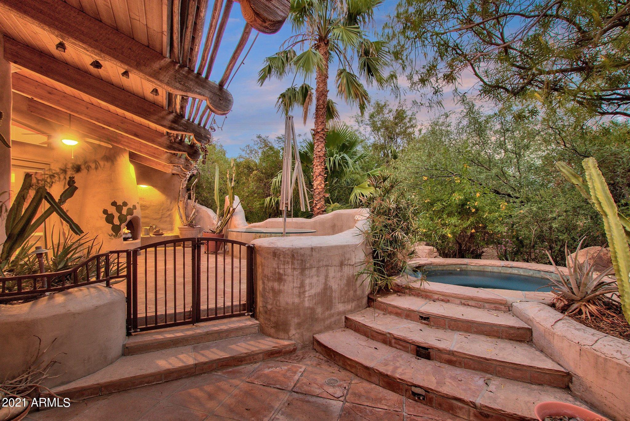 Paradise Valley - Residential