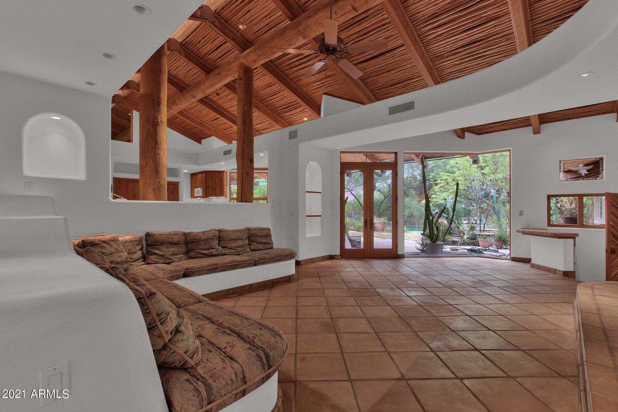 Paradise Valley - Residential