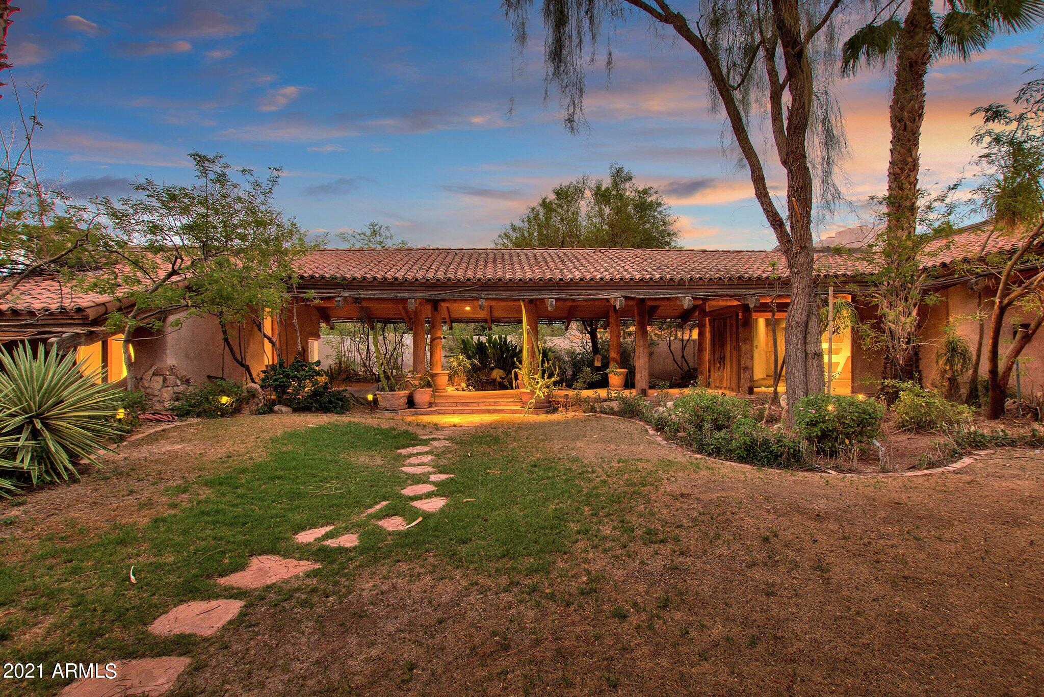 Paradise Valley - Residential