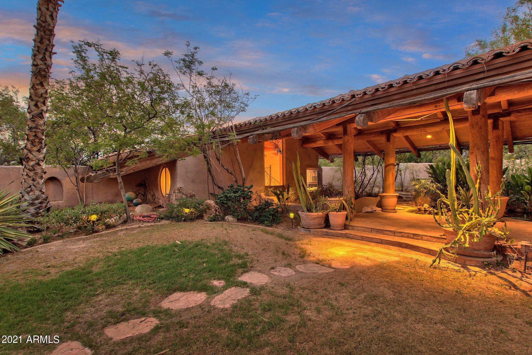Paradise Valley - Residential