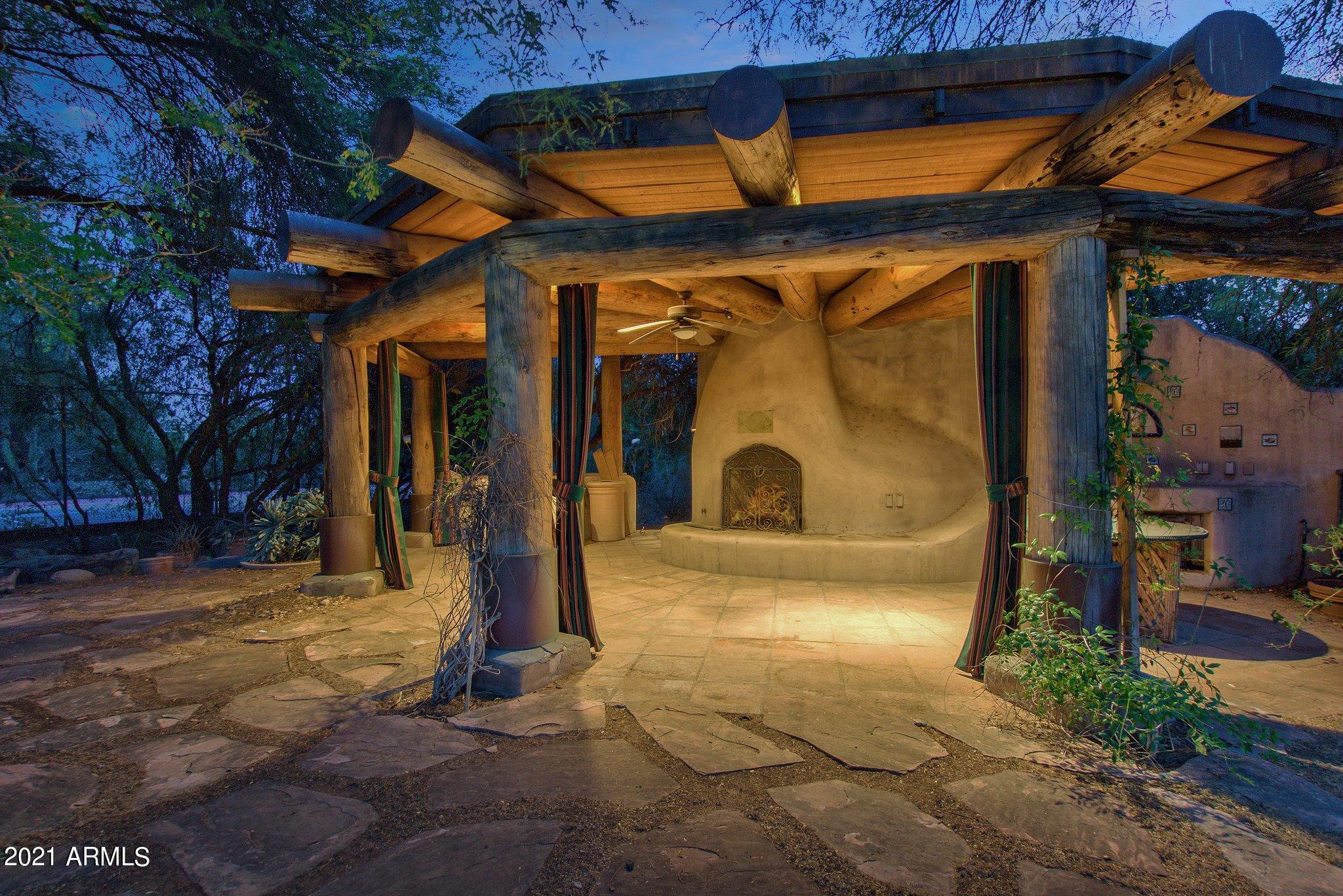 Paradise Valley - Residential