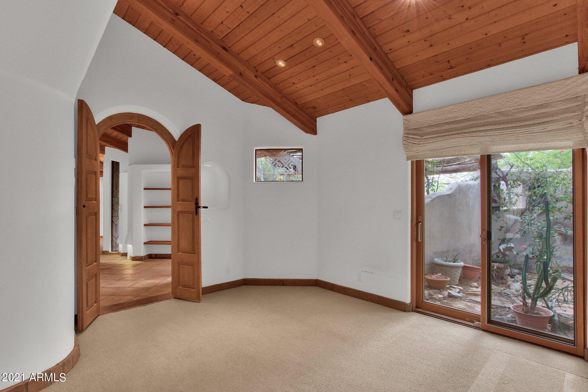 Paradise Valley - Residential