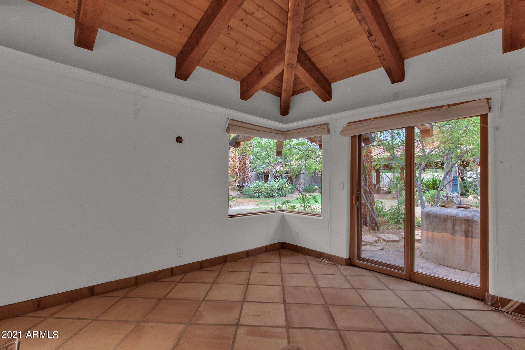 Paradise Valley - Residential