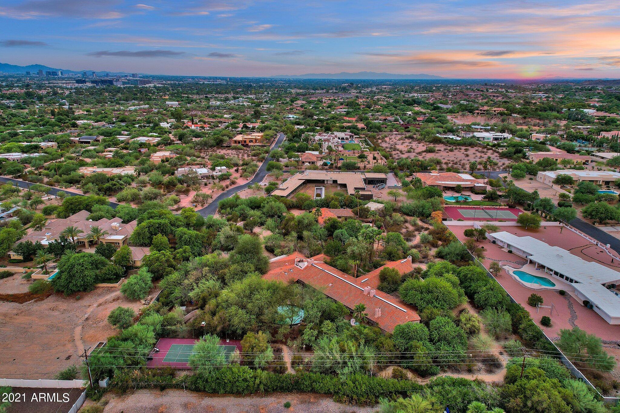 Paradise Valley - Residential