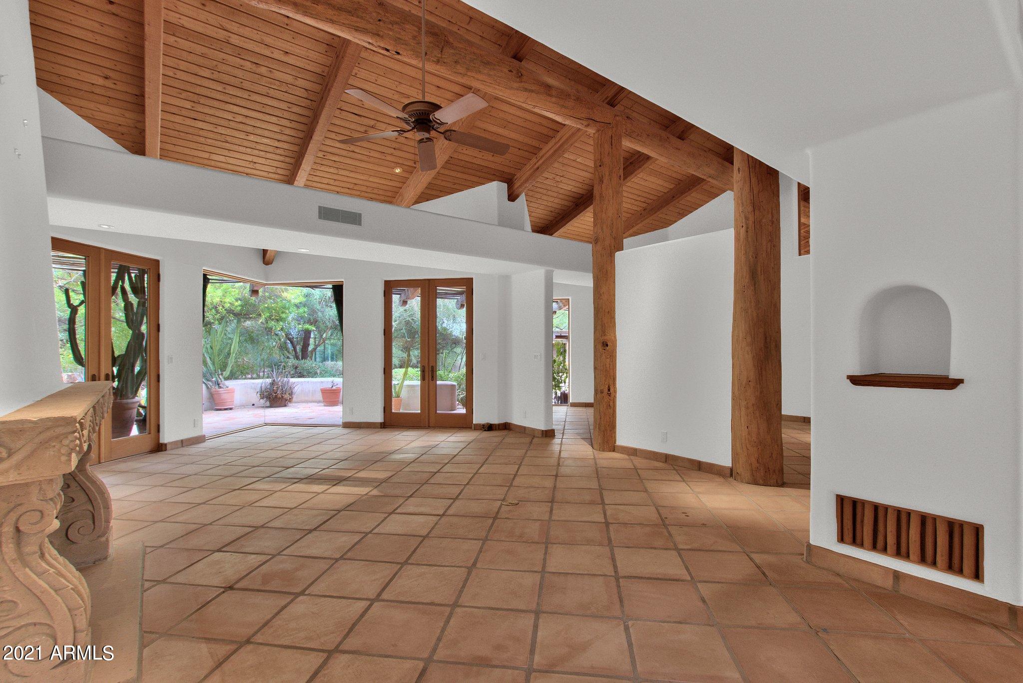 Paradise Valley - Residential