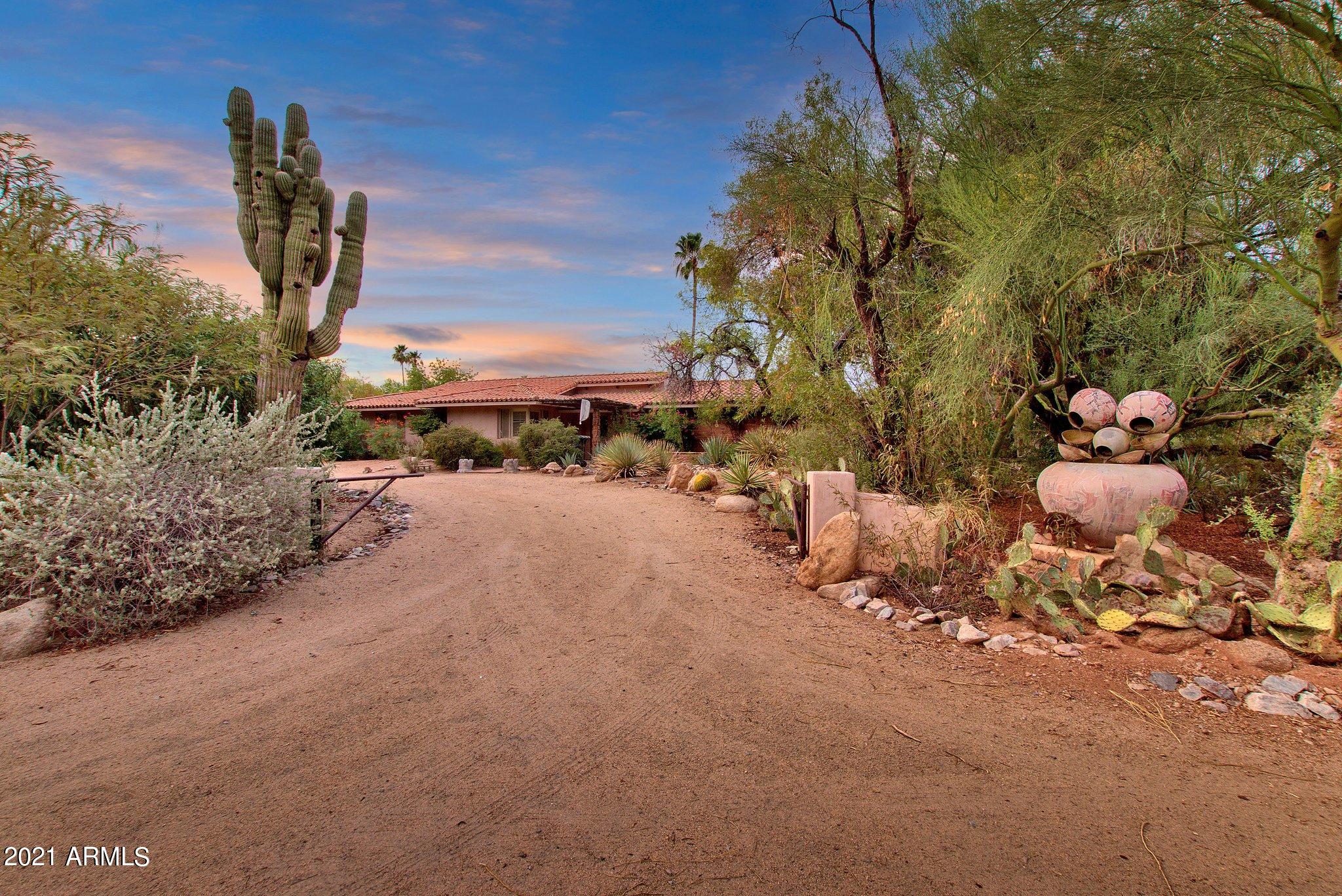 Paradise Valley - Residential