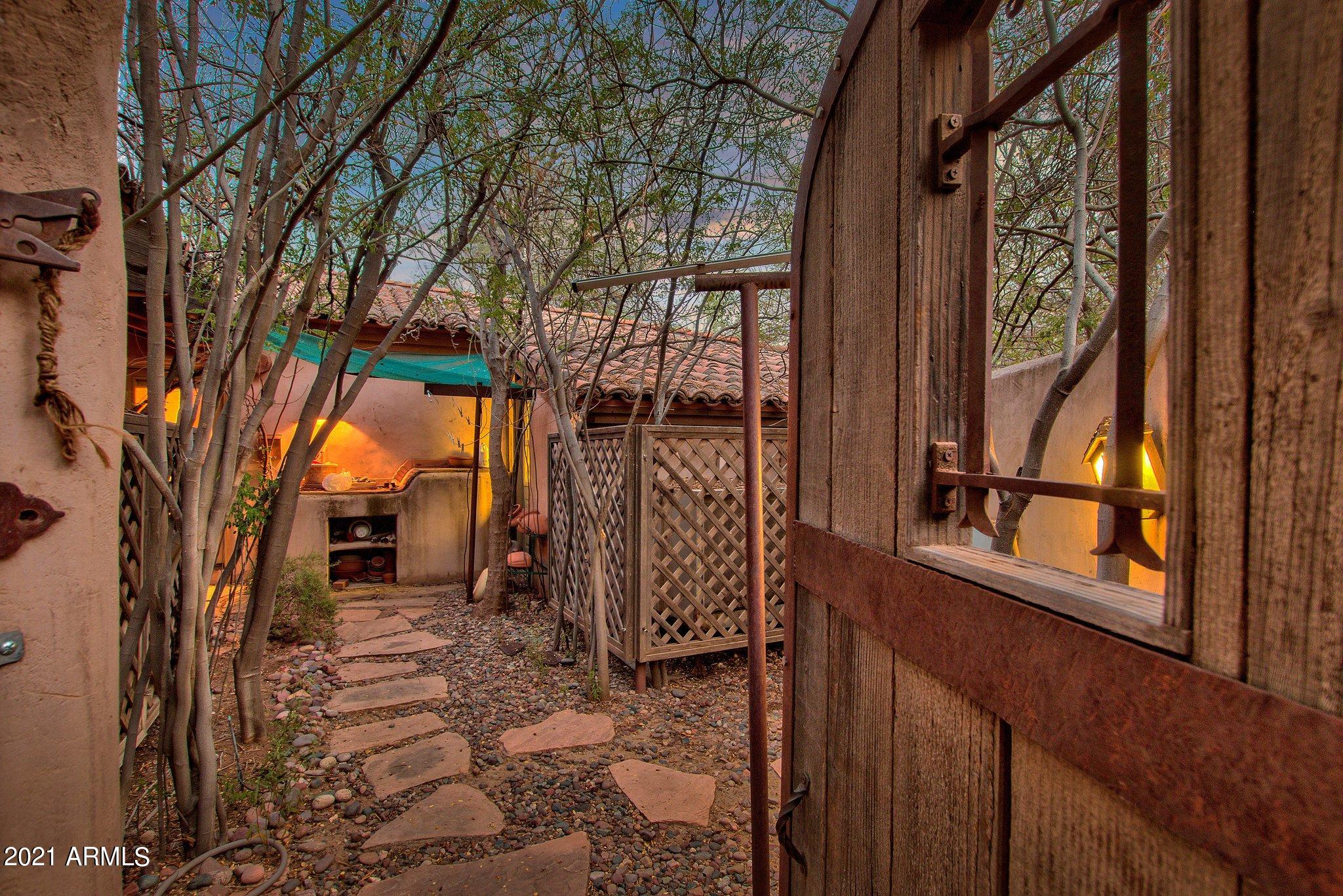 Paradise Valley - Residential