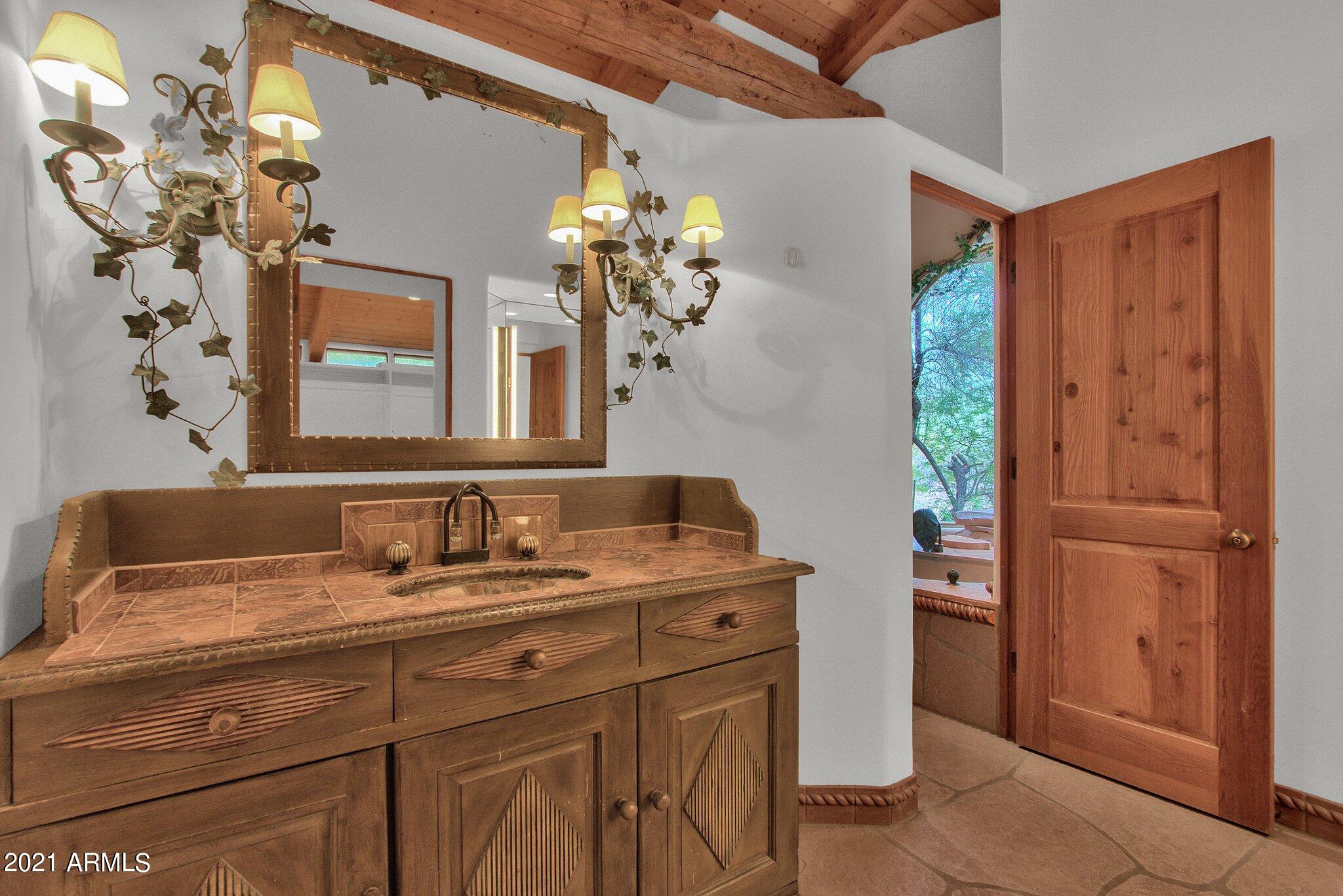 Paradise Valley - Residential