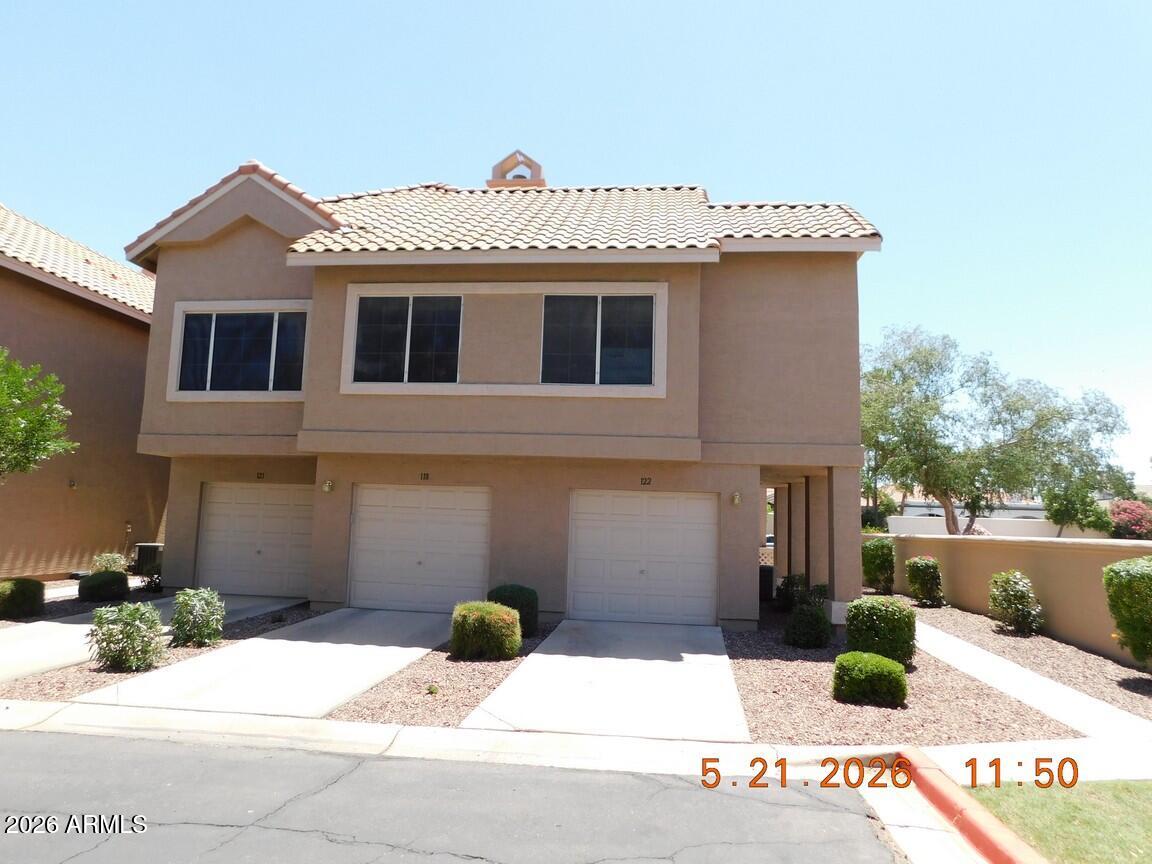 BEACH CLUB VILLAGE AT VAL VISTA LAKES UNIT 1-198 - Residential