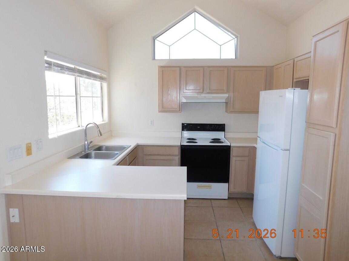 BEACH CLUB VILLAGE AT VAL VISTA LAKES UNIT 1-198 - Residential
