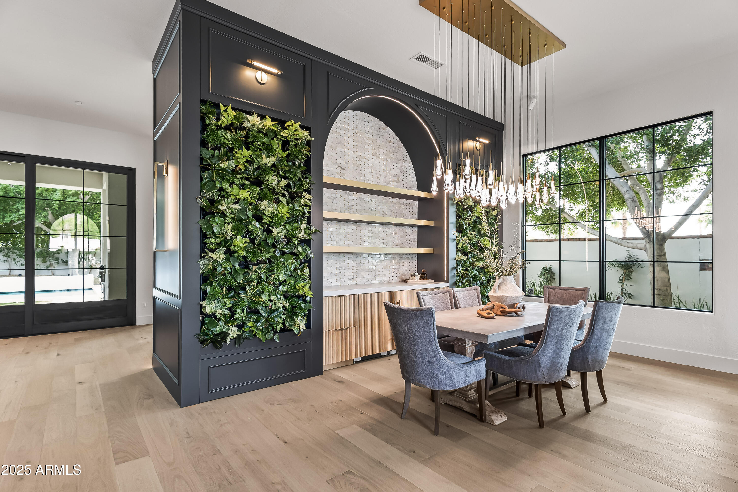 ARCADIA ESTATES - Residential