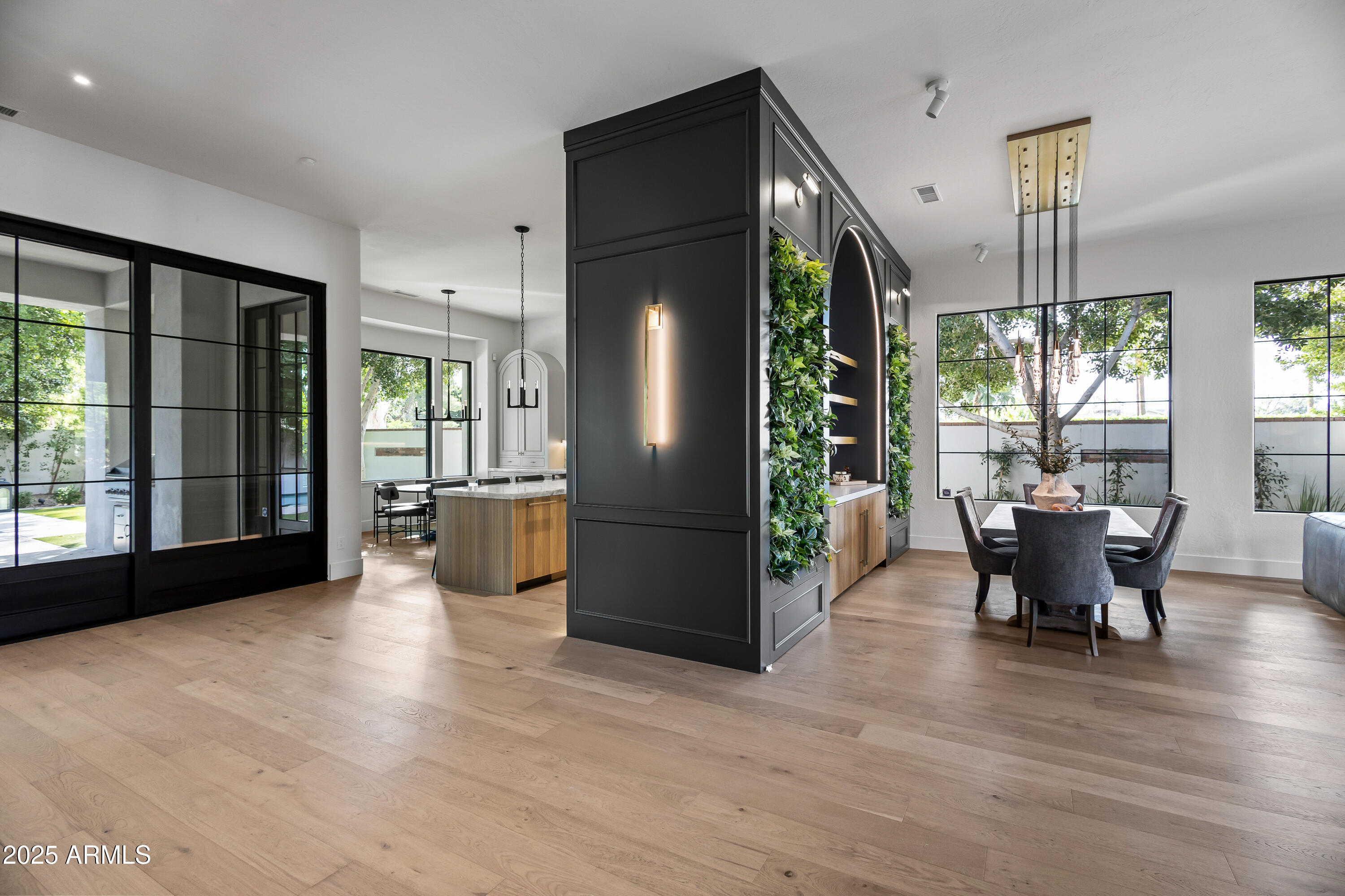 ARCADIA ESTATES - Residential