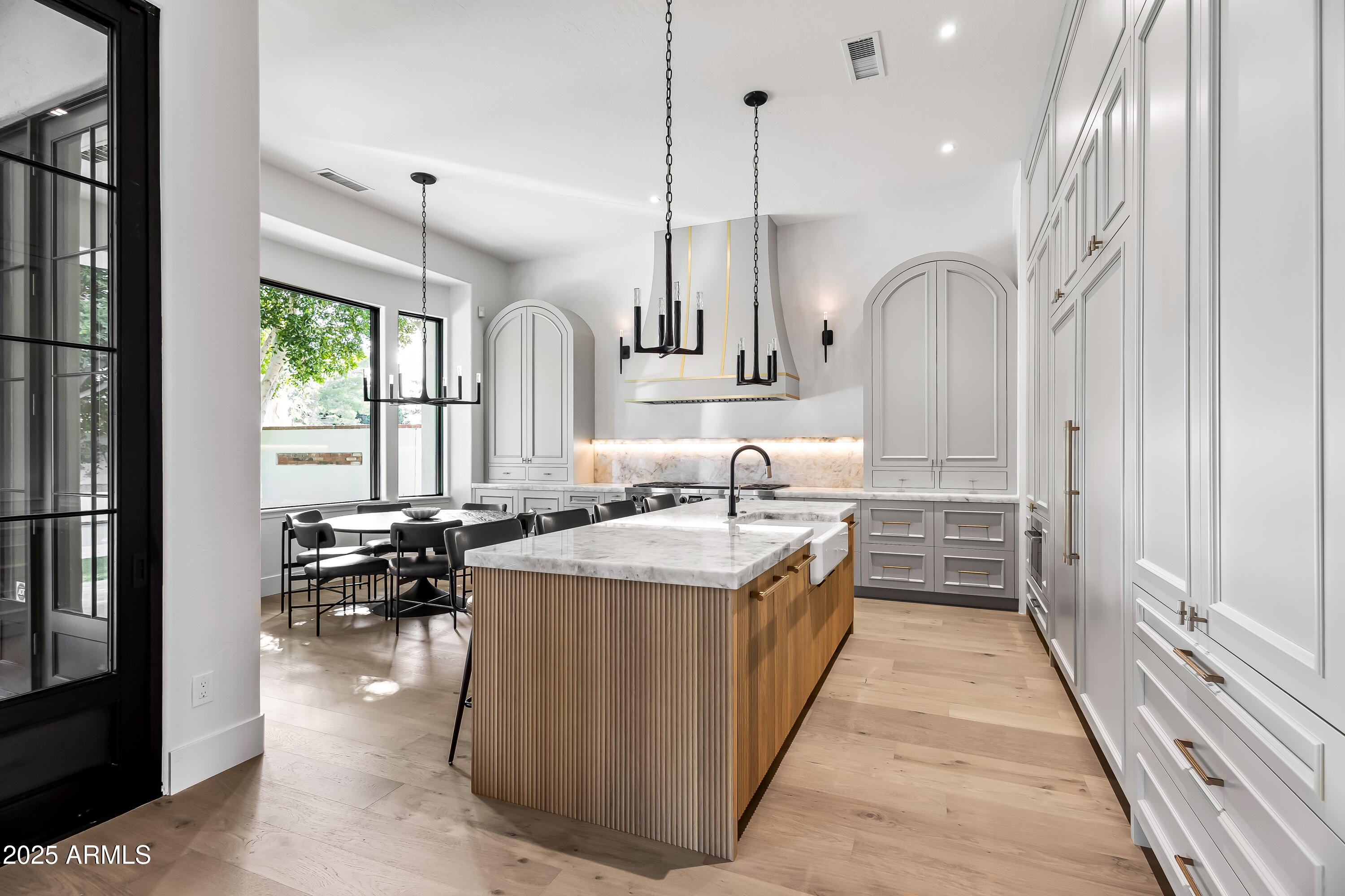 ARCADIA ESTATES - Residential