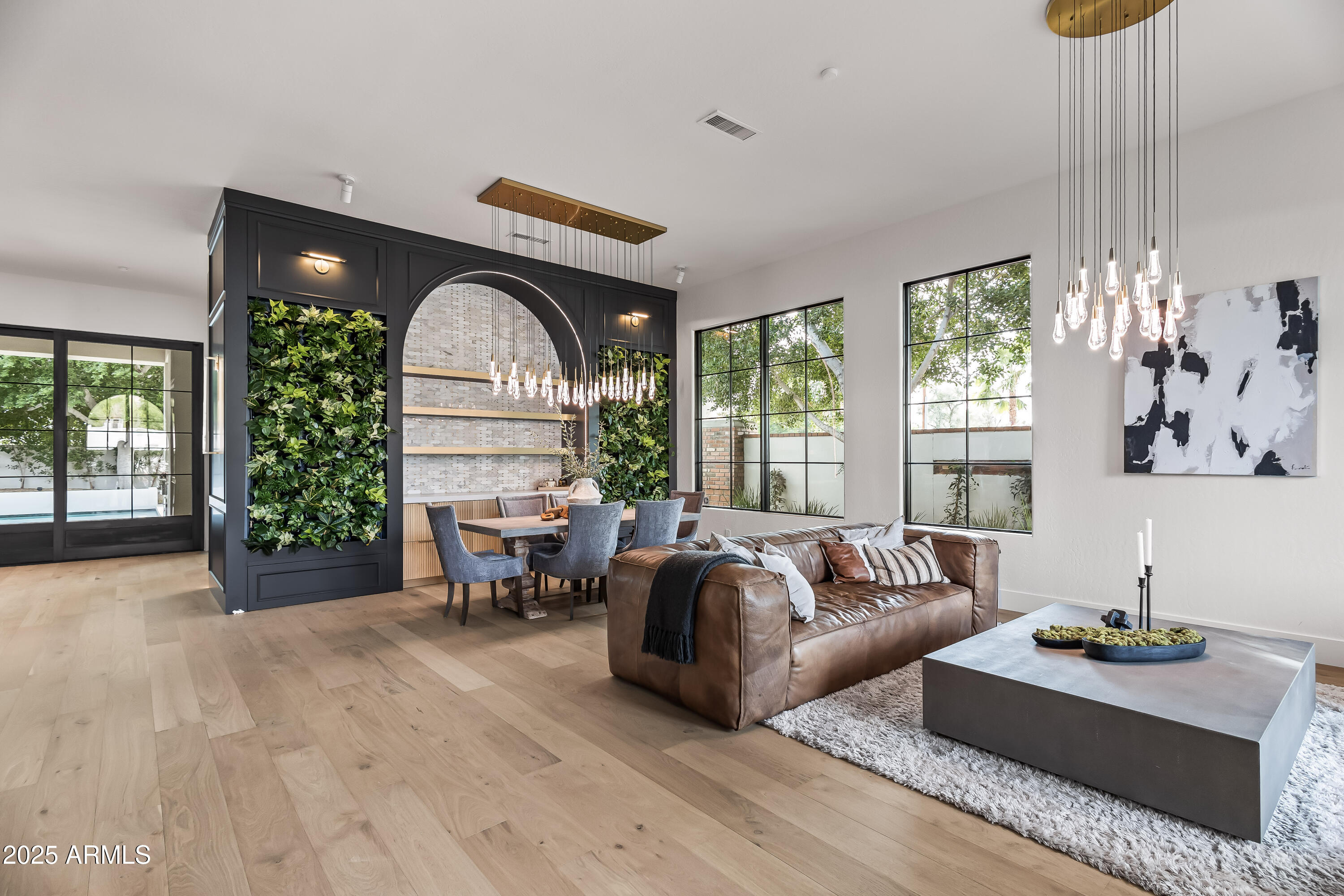 ARCADIA ESTATES - Residential