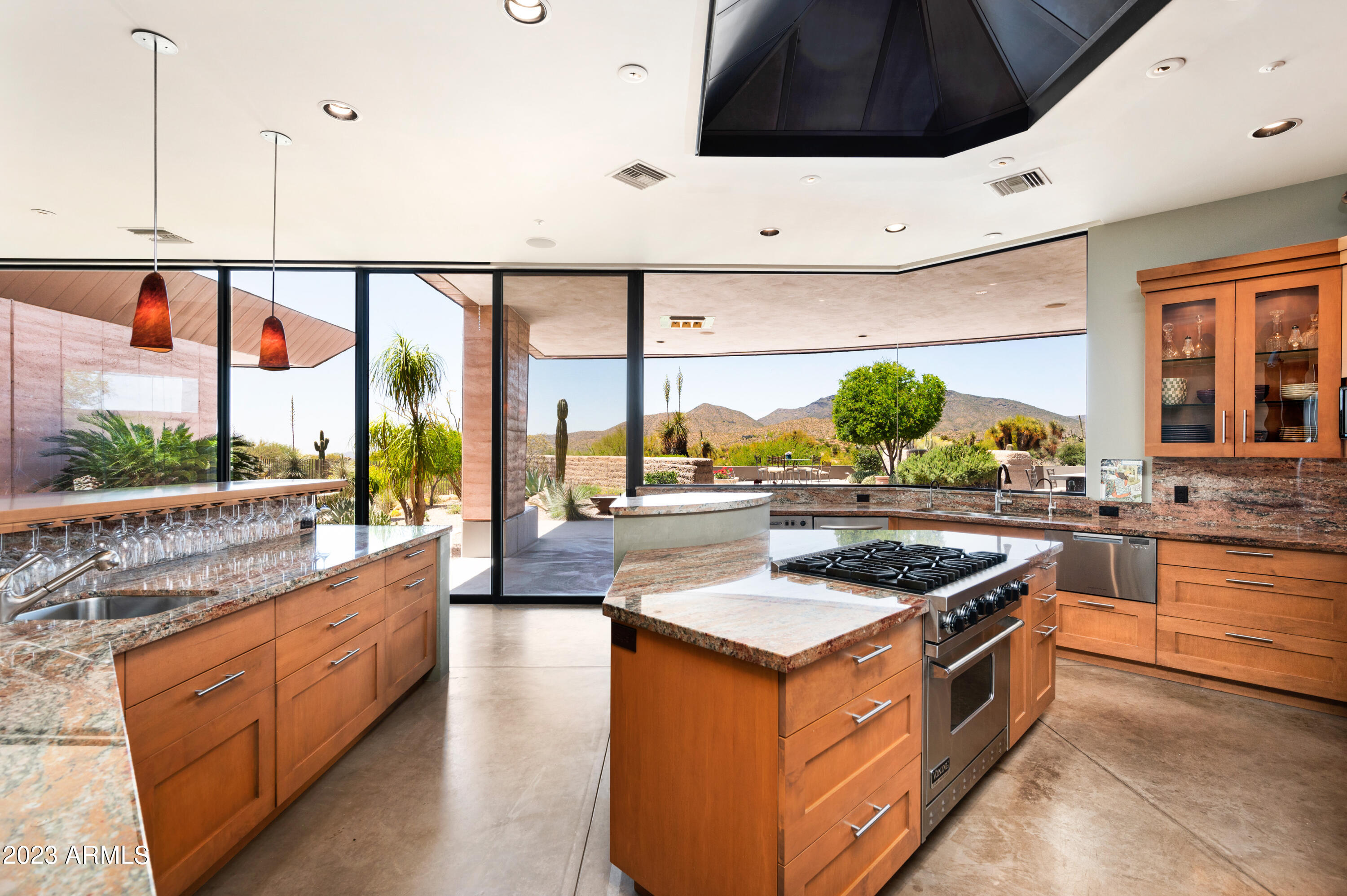 DESERT MOUNTAIN - Residential