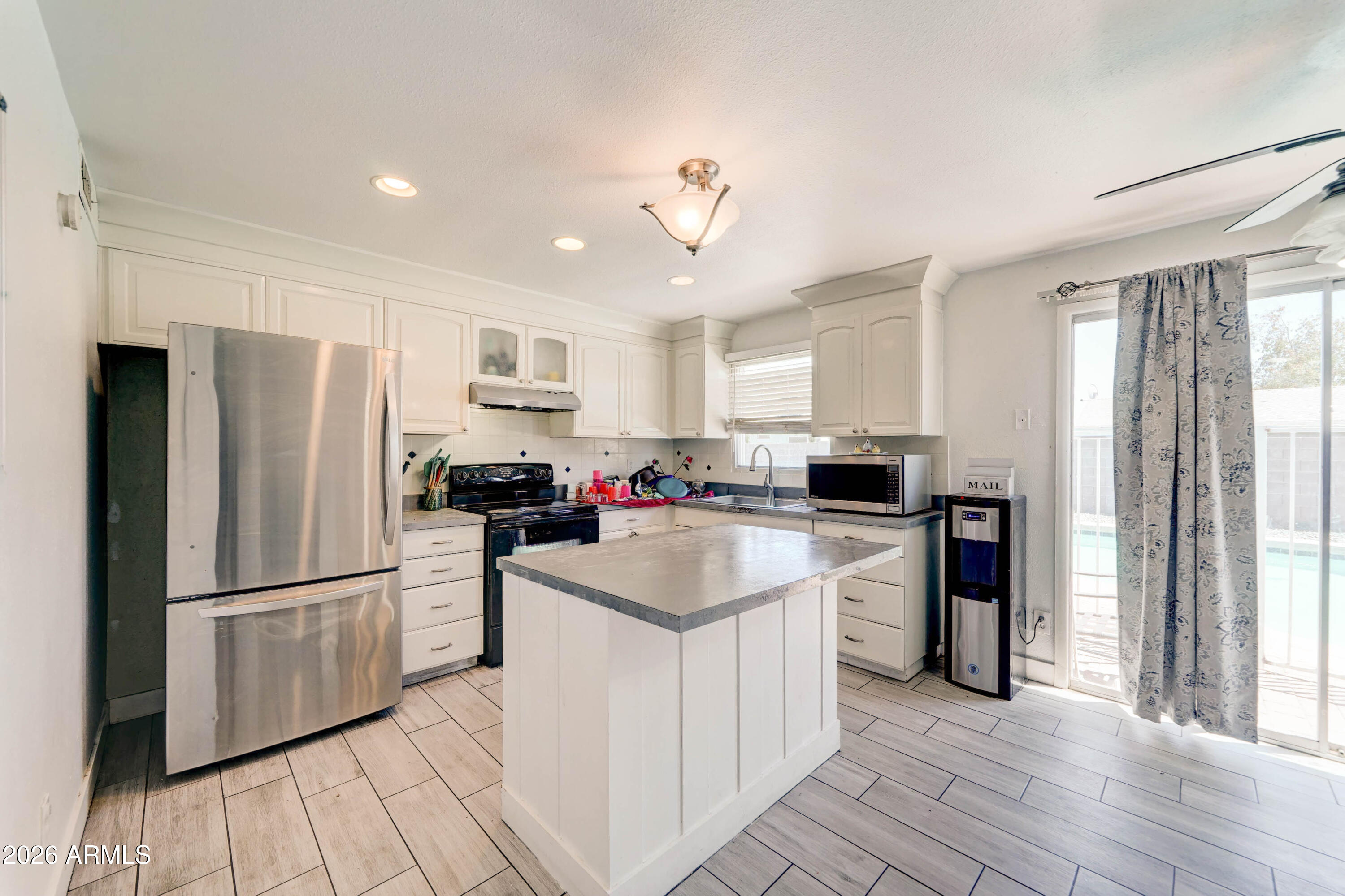 MARYVALE TERRACE NO. 53D - Residential