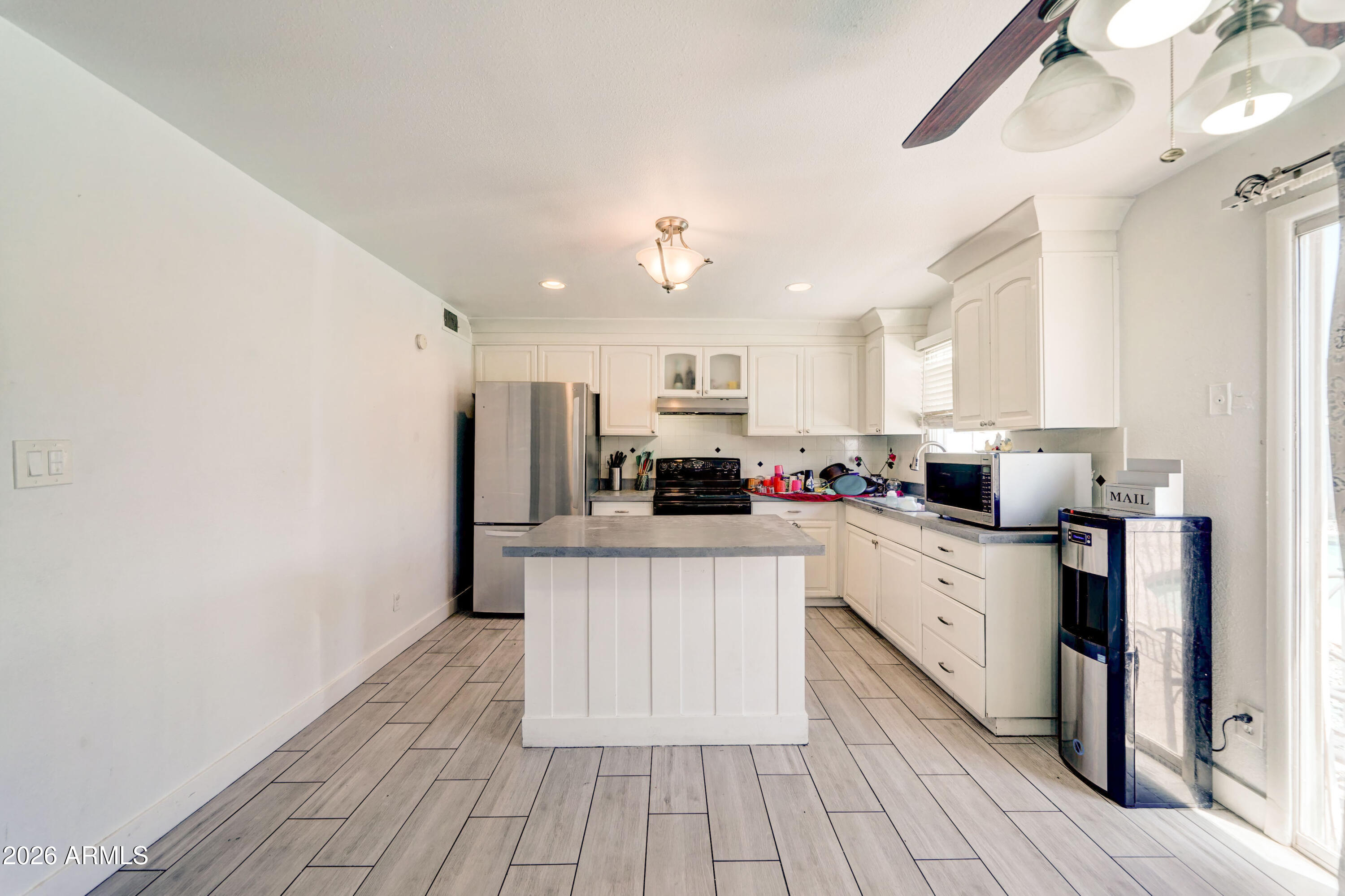 MARYVALE TERRACE NO. 53D - Residential