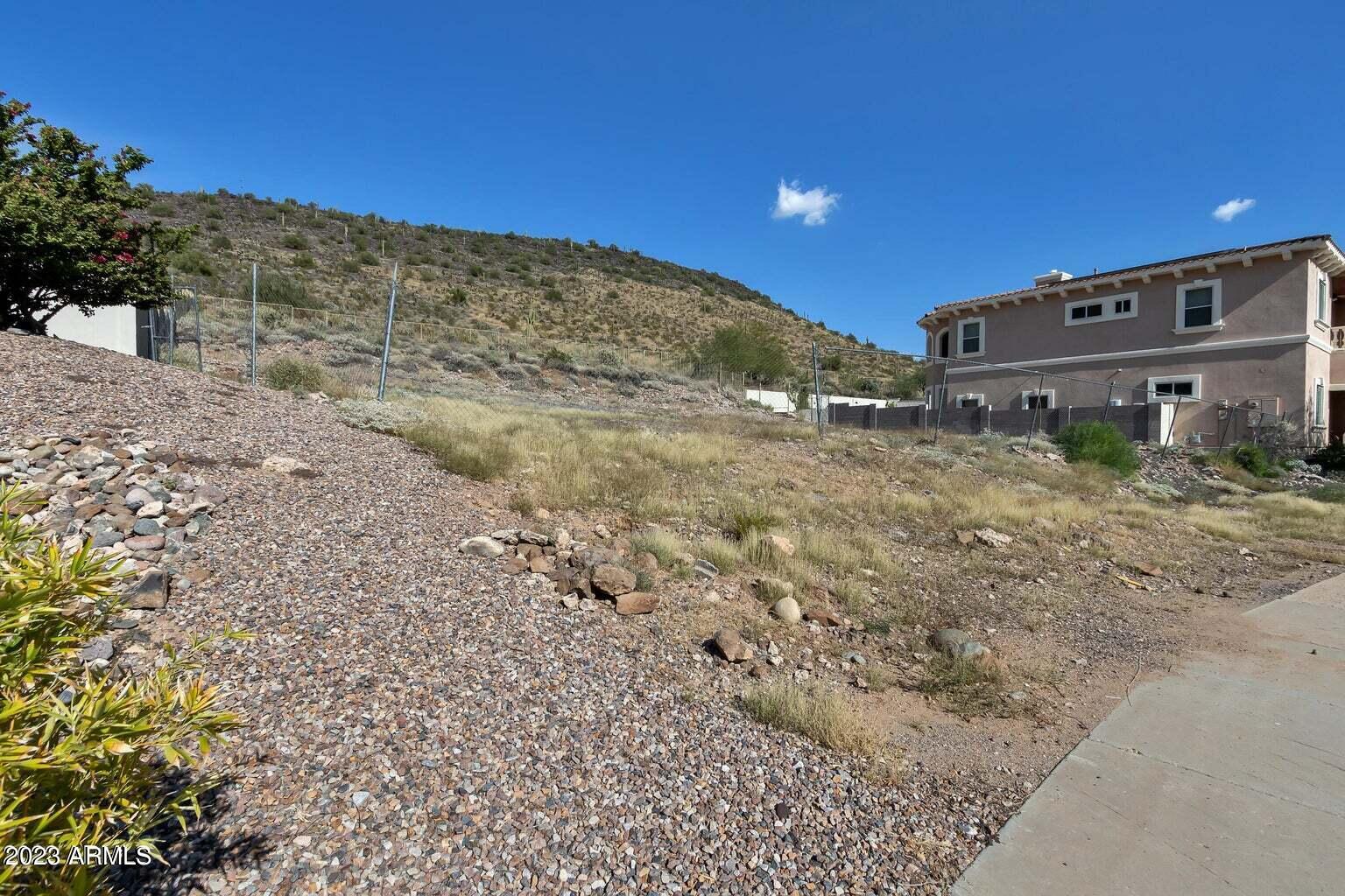ESTATES AT ARROWHEAD PHASE 1A - Land