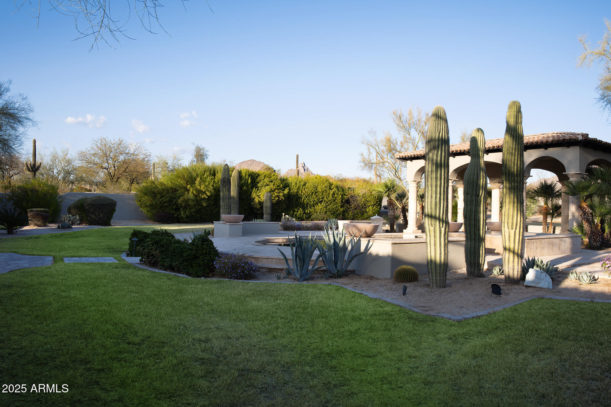 PRADO ESTATES - Residential